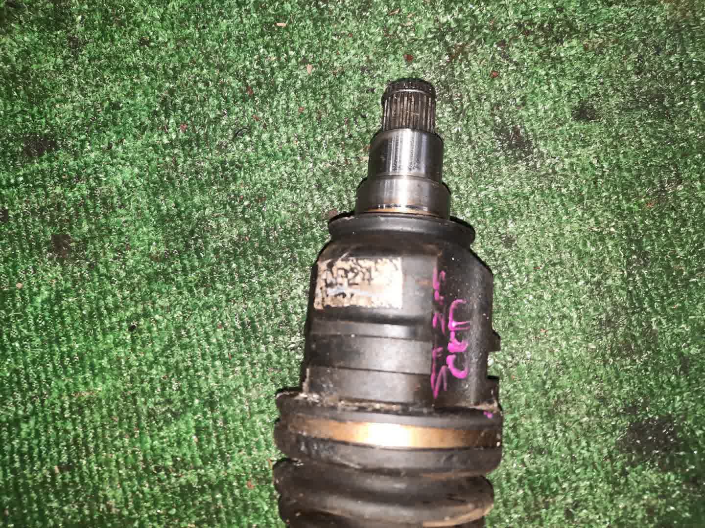 Привод левый передний TOYOTA CALDINA, CARINA, GAIA, IPSUM, NADIA, CORONA PREMIO ST215G, CT216, ST215, CT216G, SXM15G, SXN15 3S-FE, 3C-TE 3 ракурс
