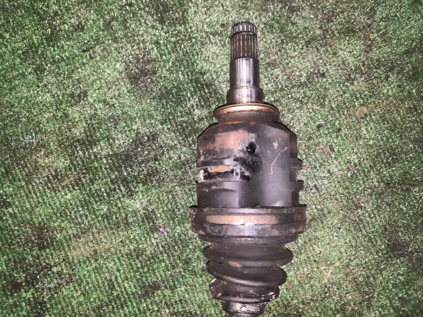 Привод левый передний TOYOTA CELICA, CORONA EXIV, CURREN, CARINA ED ST203, ST202, ST200, ST201, ST208 3S-FE, 4S-FE 3 ракурс
