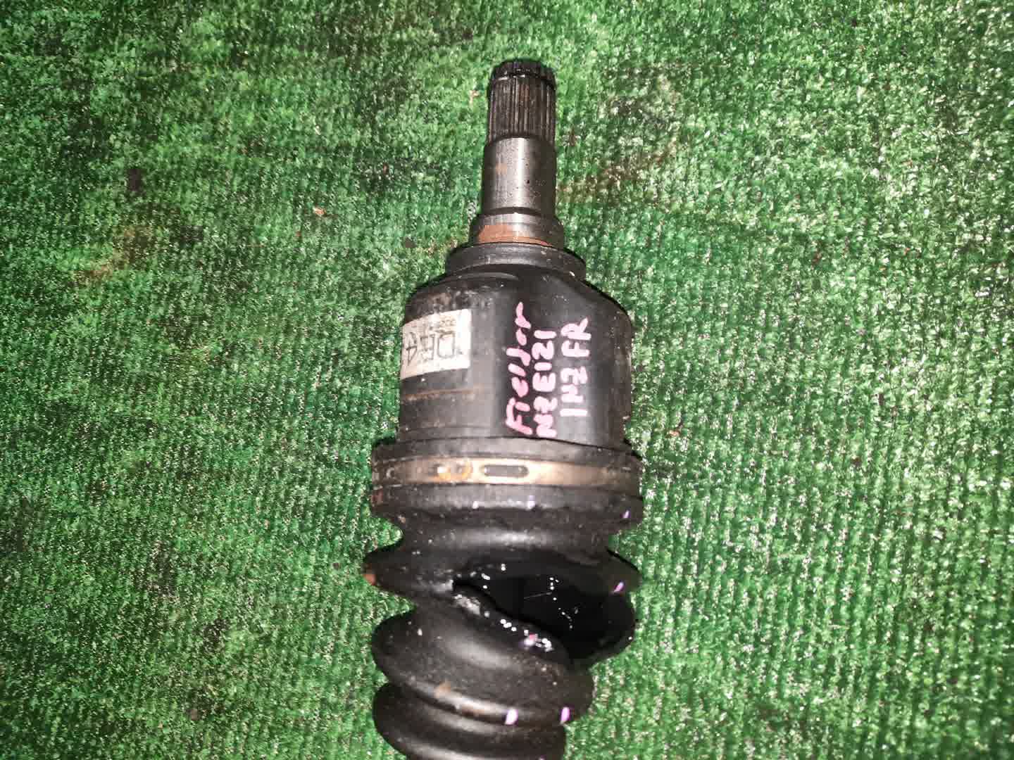 Привод правый передний TOYOTA COROLLA, PREMIO, COROLLA SPACIO, ALLION, COROLLA FIELDER, ALLEX, COROLLA RUNX, WILL VS, COROLLA  AXIO NZE121, NZE120, NZE141, NZT240, NZT260, NZE121N, NZE121G, NZE141G, NZE127 1NZ-FE, 2NZ-FE 3 ракурс