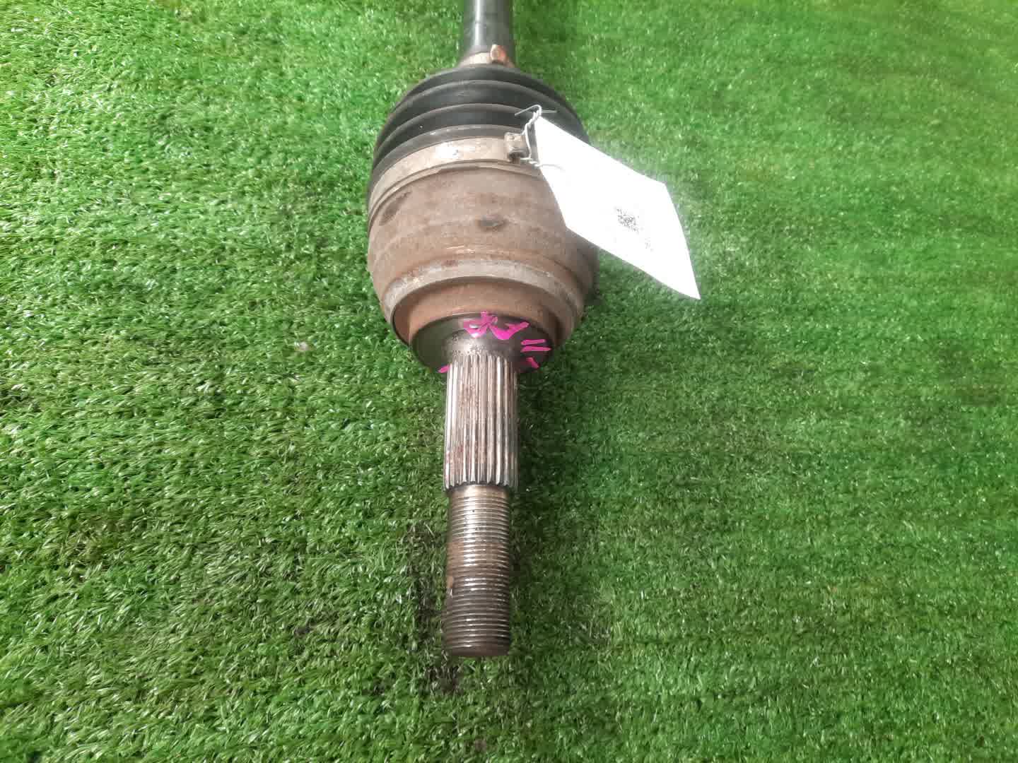 Привод правый передний NISSAN WINGROAD Y11 QG18DE 2 ракурс