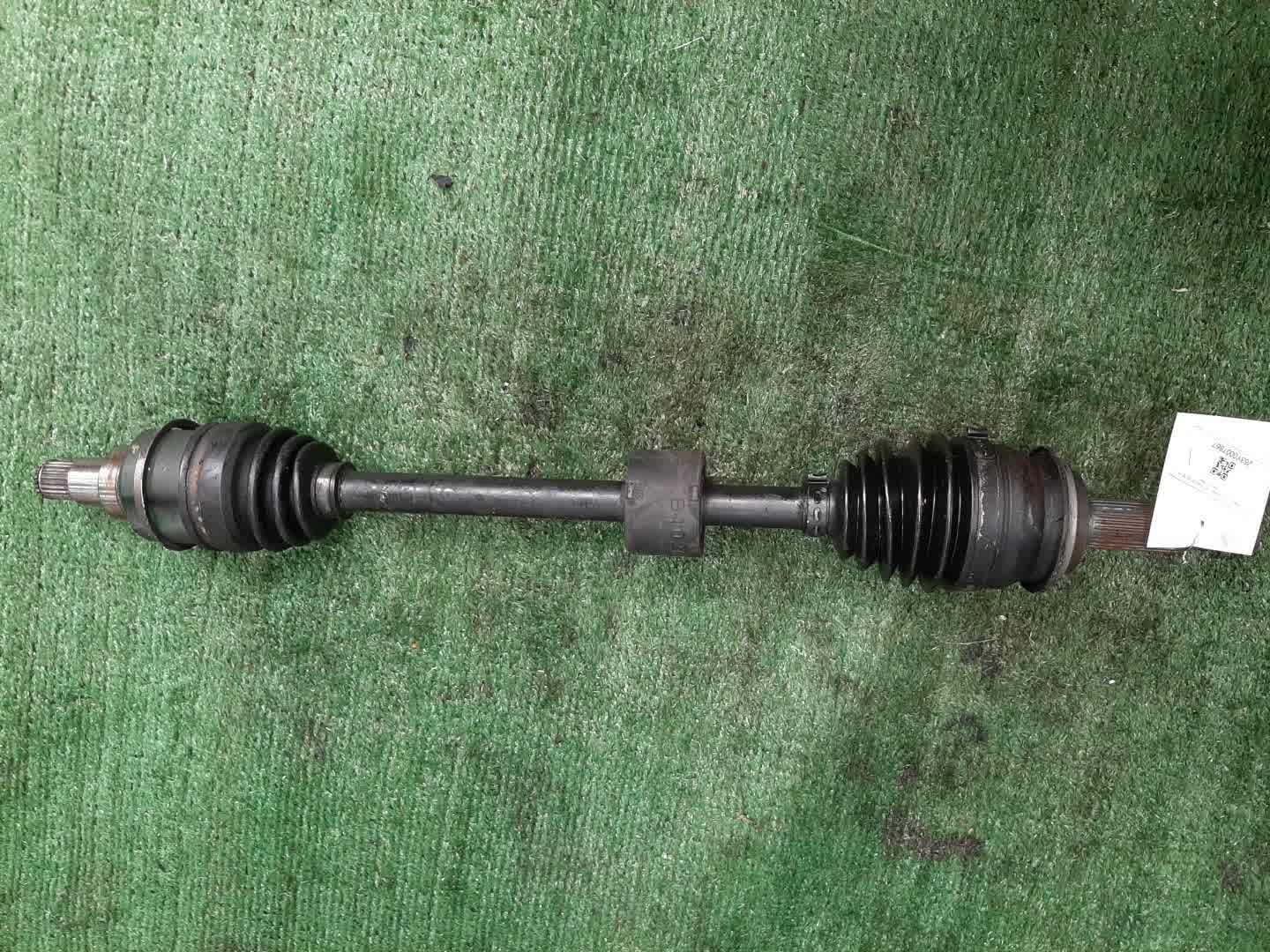 Привод левый передний TOYOTA PASSO SETTE M502E 3SZ-VE 1 ракурс