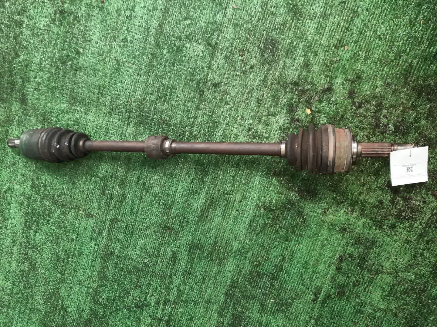 Привод правый передний NISSAN BLUEBIRD, PRIMERA SU14, HU14, EU14, P11, WP11, HP11, WHP11 CD20E, SR20DE, SR20VE, SR18DE 1 ракурс