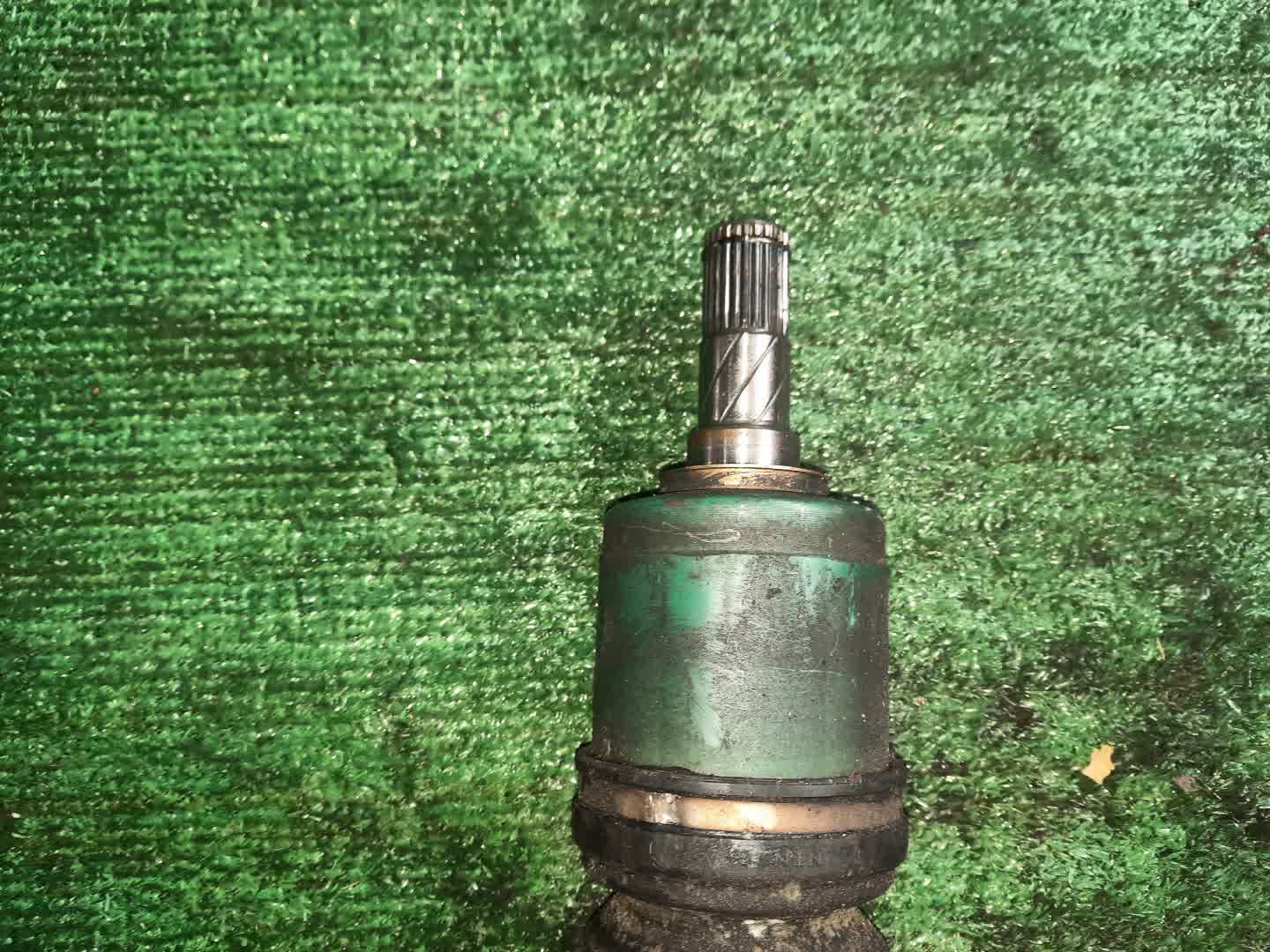 Привод правый передний NISSAN BLUEBIRD, PRIMERA SU14, HU14, EU14, P11, WP11, HP11, WHP11 CD20E, SR20DE, SR20VE, SR18DE 3 ракурс
