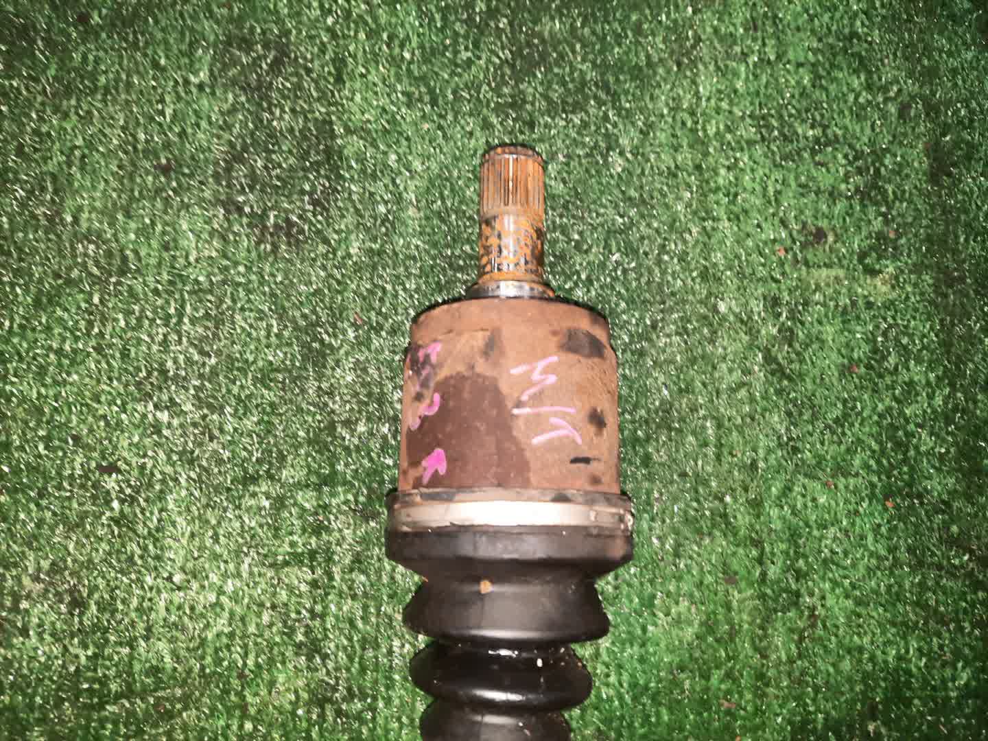 Привод правый передний HONDA CIVIC, STREAM, CIVIC FERIO EU3, ES1, EU1, ES3, RN1 D17A, D15B 3 ракурс