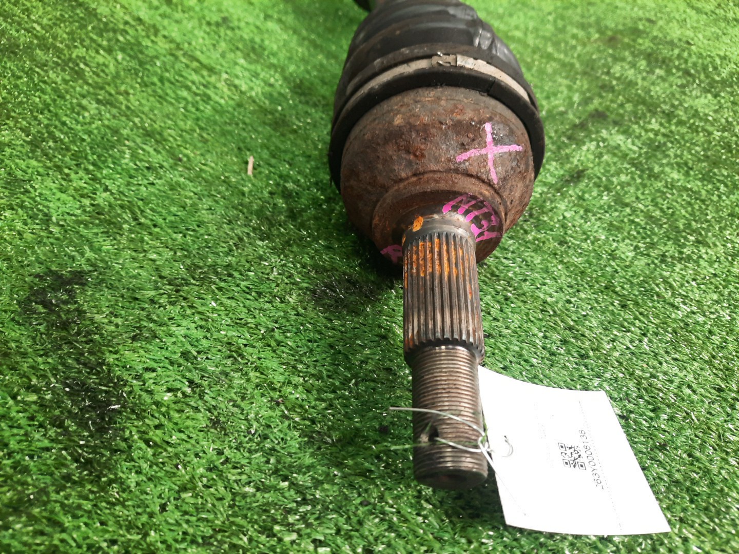 Привод правый передний NISSAN DUALIS, QASHQAI, X-TRAIL KNJ10, NJ10, J10, NT31 MR20DE 2 ракурс