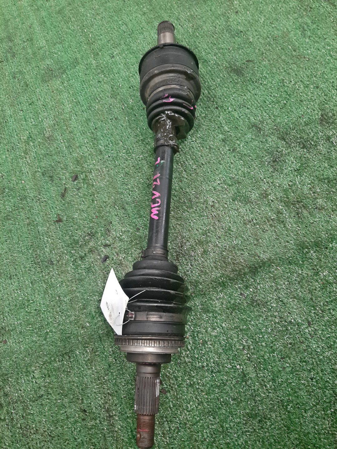 Привод левый передний TOYOTA WINDOM, HARRIER, MARK II QUALIS, CAMRY GRACIA MCV20, MCV21, MCU10W, MCV21W, MCV25W, MCV20W 1MZ-FE, 2MZ-FE 1 ракурс