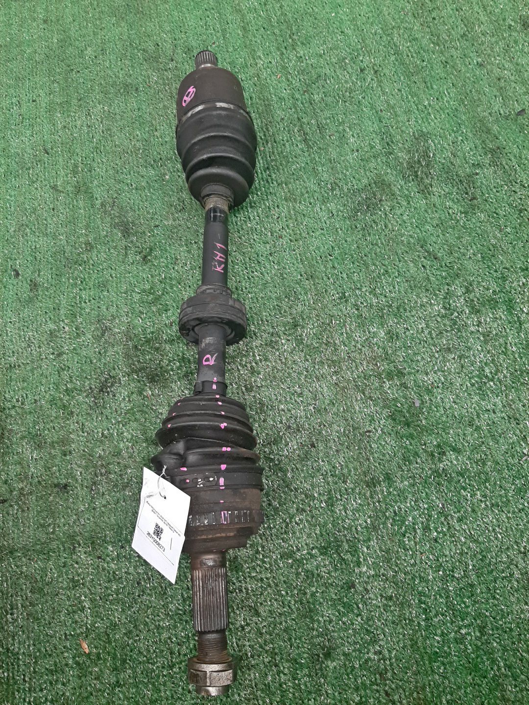 Привод правый передний HONDA S-MX, STEPWGN RH1, RH2, RF1, RF2 B20B 1 ракурс