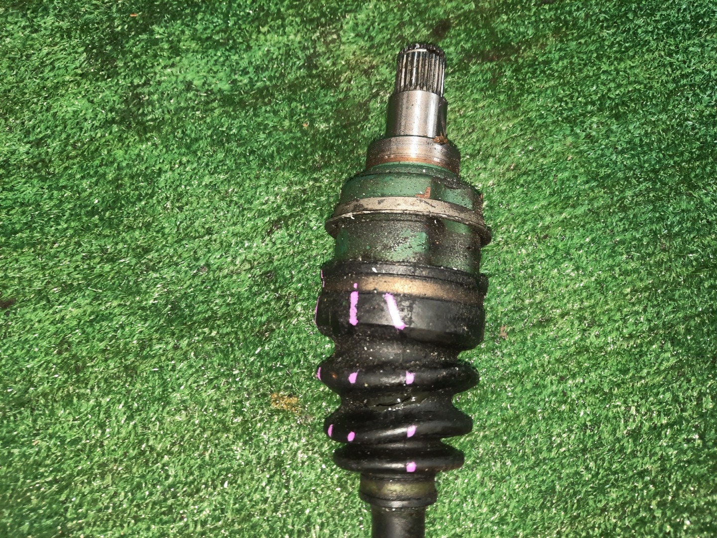 Привод правый передний TOYOTA PASSO SETTE M502E 3SZ-VE 3 ракурс