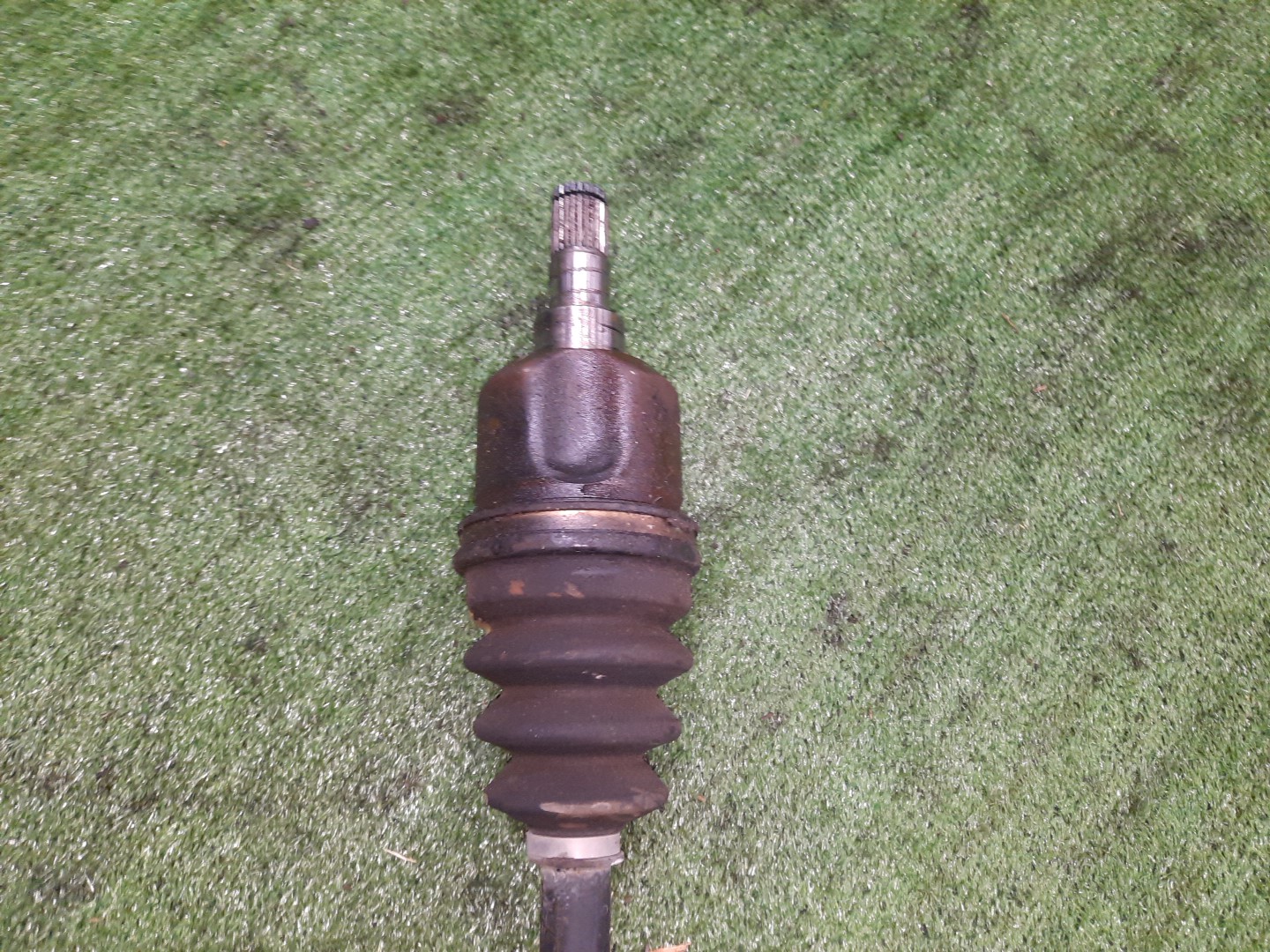 Привод правый передний NISSAN BLUEBIRD, PRIMERA QU14, QP11, WQP11 QG18DE, QG18DD 3 ракурс