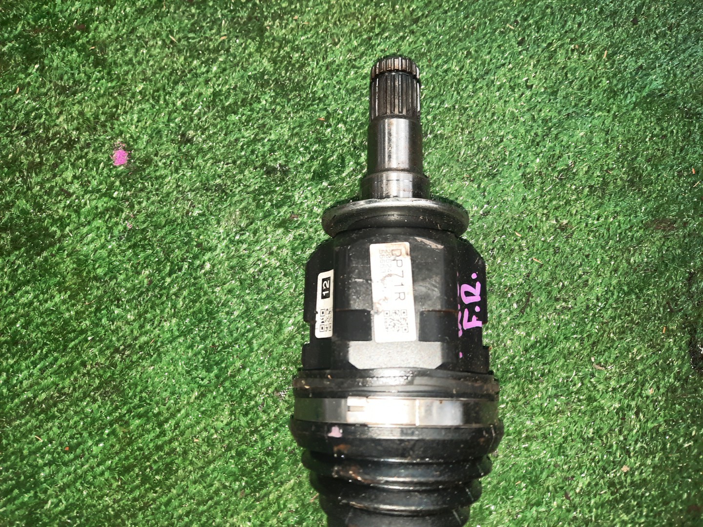 Привод правый передний TOYOTA YARIS CROSS MXPJ10 M15A-FXE 3 ракурс