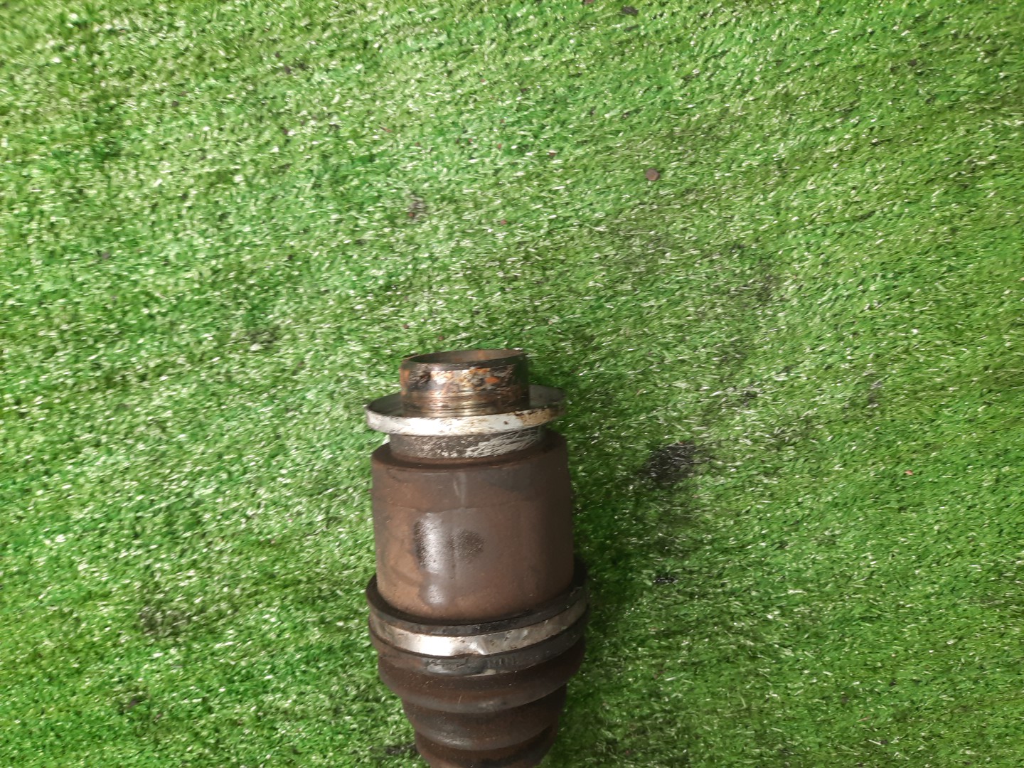 Привод левый передний MITSUBISHI PAJERO IO H76W, H66W, H67W, H77W 4G93, 4G93T, 4G94 3 ракурс