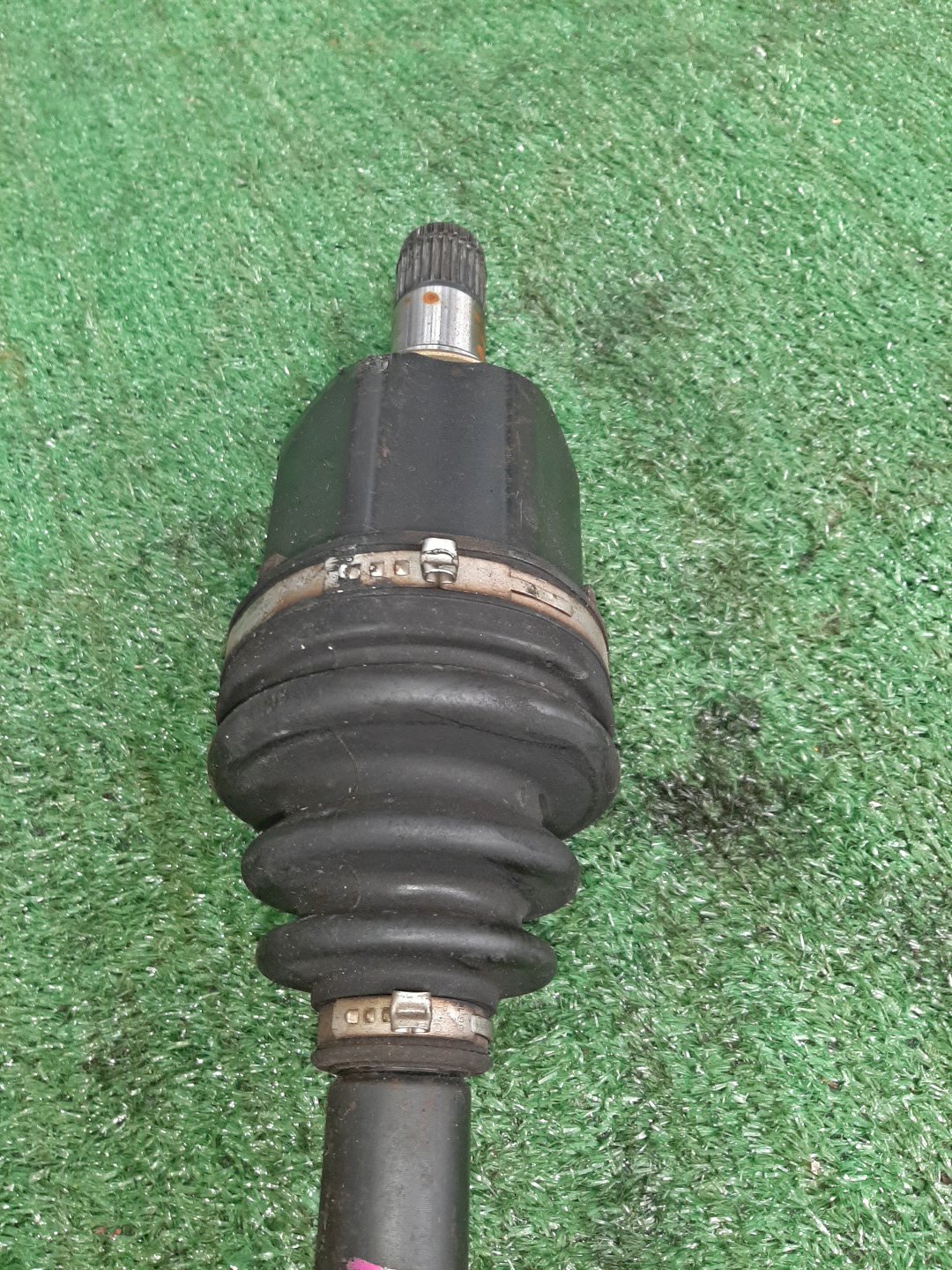 Привод правый передний MITSUBISHI CHARIOT GRANDIS, GRANDIS NA4W 4G69 3 ракурс