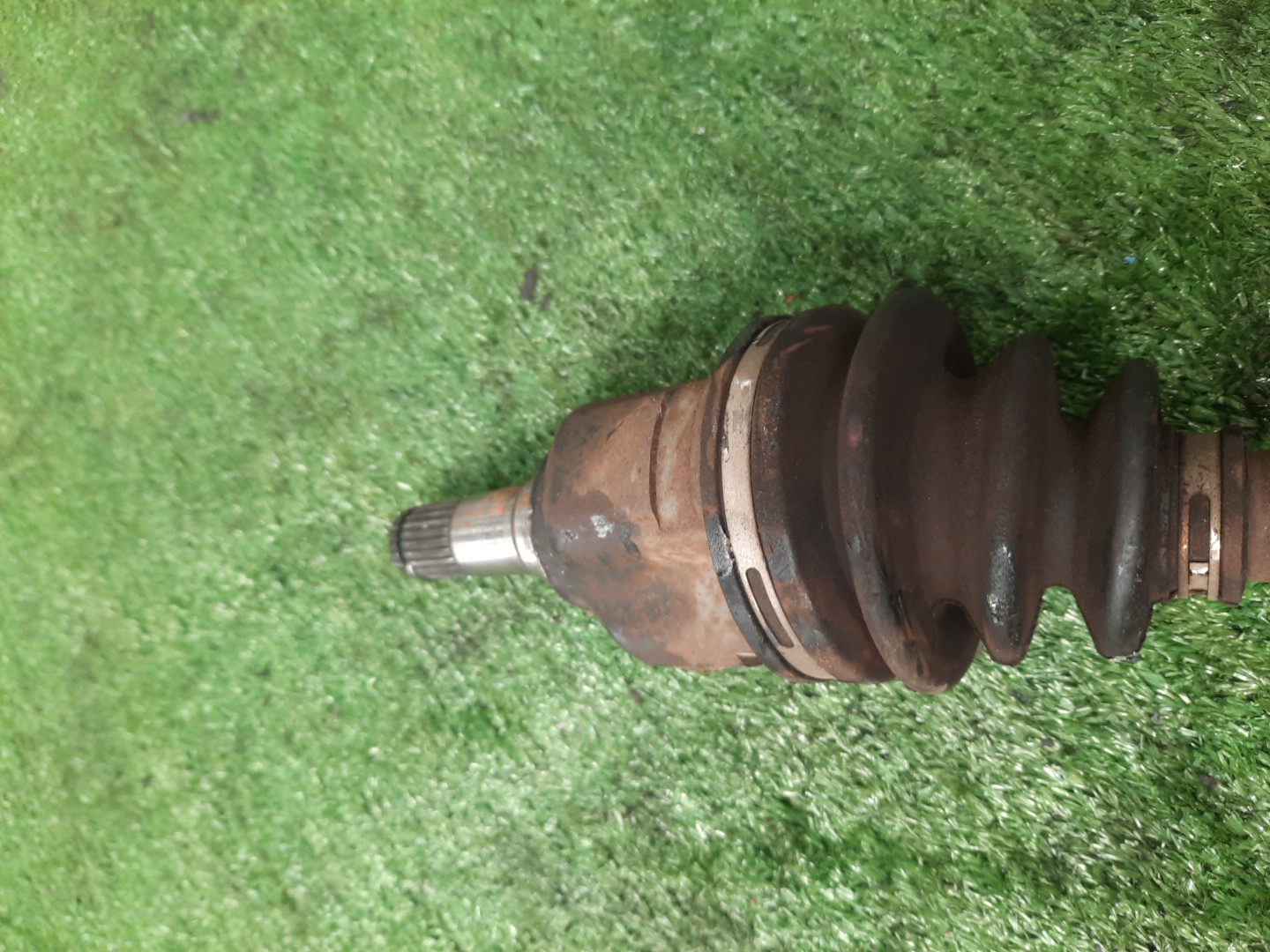 Привод правый передний TOYOTA COROLLA, PREMIO, COROLLA SPACIO, ALLION, COROLLA FIELDER, ALLEX, COROLLA RUNX, WILL VS, COROLLA  AXIO NZE121, NZE120, NZE141, NZT240, NZT260, NZE121N, NZE121G, NZE141G, NZE127 1NZ-FE, 2NZ-FE 3 ракурс
