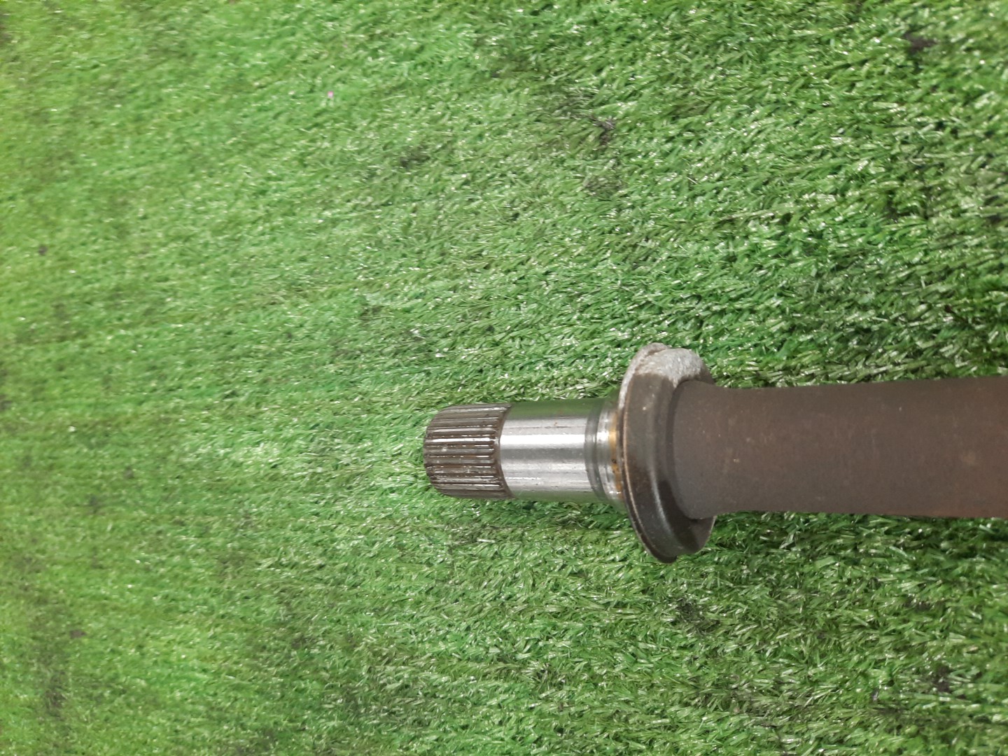 Привод правый передний HONDA INSPIRE, ODYSSEY, SABER UA4, UA5, RA8, RA9 J25A, J32A, J30A 4 ракурс