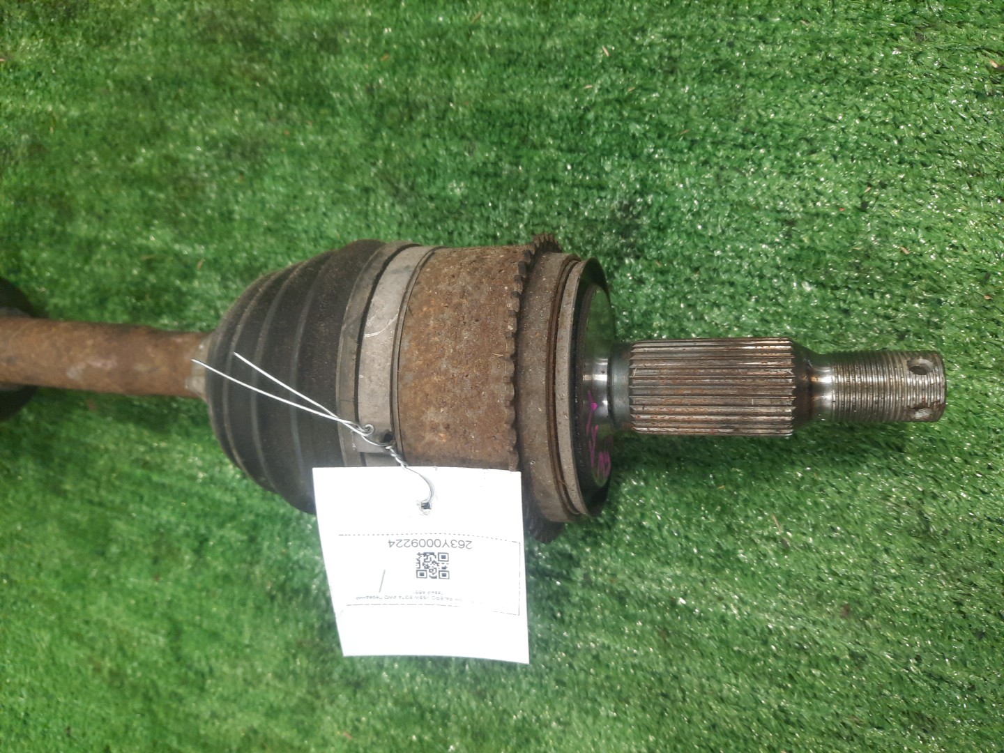 Привод левый передний MITSUBISHI PAJERO V88W, V87W, V75W, V65W, V83W, V78W, V73W, V93W, V63W, V68W, V97W, V98W 4M41T, 6G75, 6G74, 6G72 2 ракурс