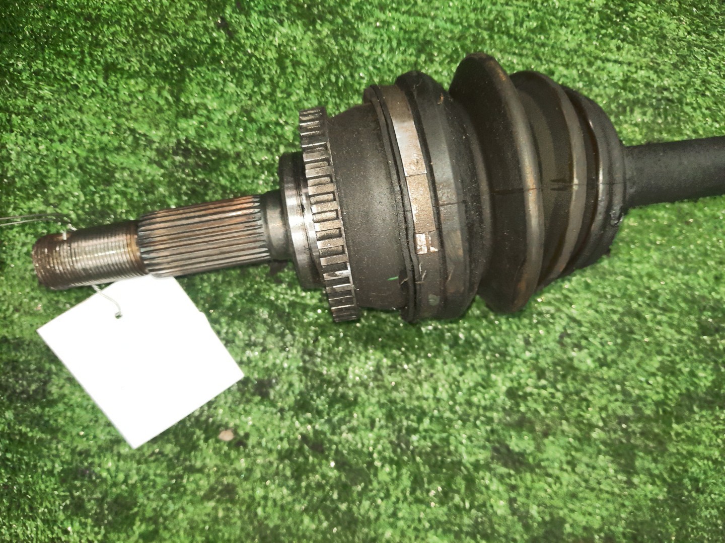 Привод правый передний NISSAN BLUEBIRD, PRIMERA QU14, QP11, WQP11 QG18DE, QG18DD 2 ракурс