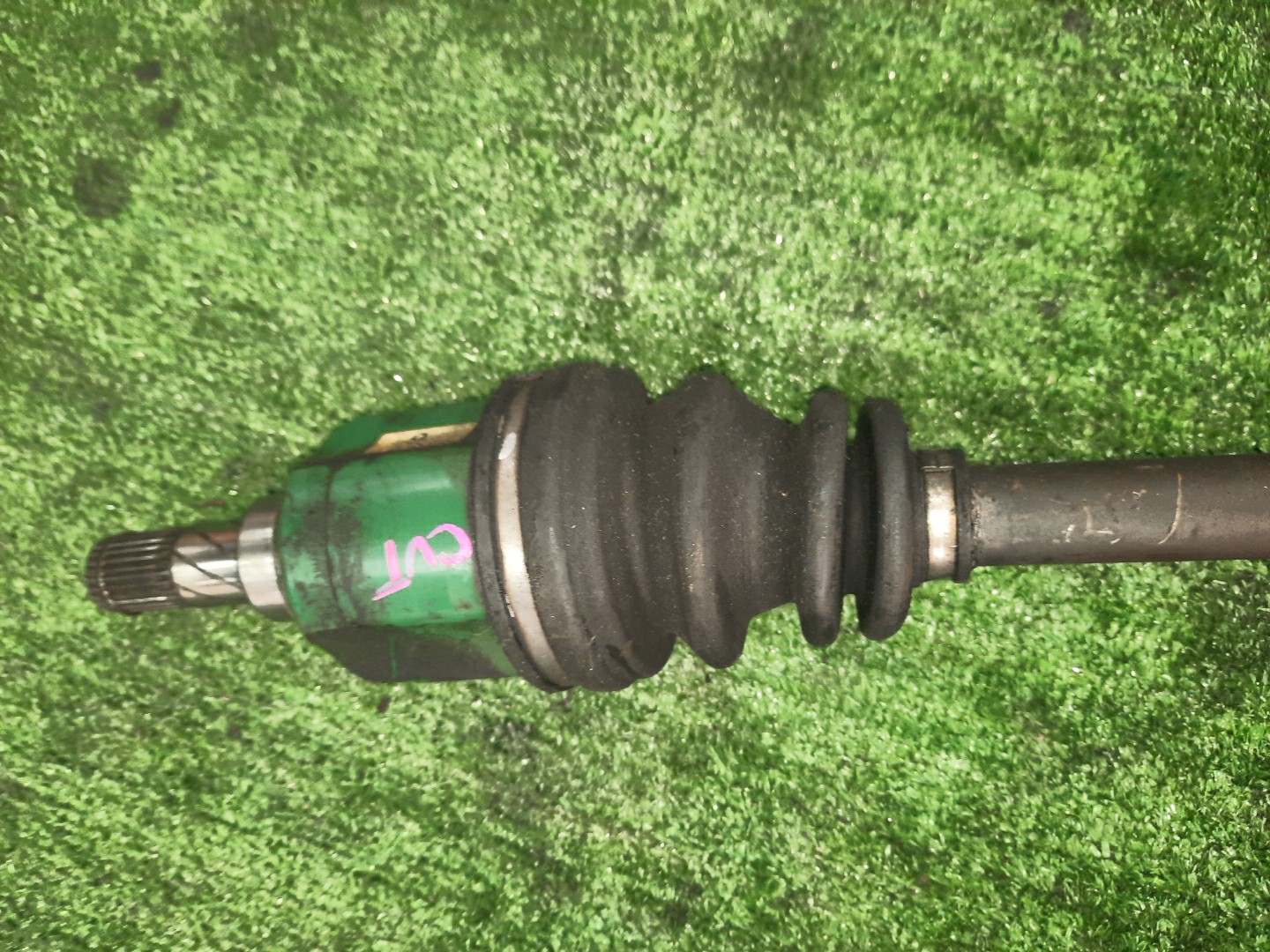 Привод правый передний NISSAN BLUEBIRD, PRIMERA QU14, QP11, WQP11 QG18DE, QG18DD 3 ракурс