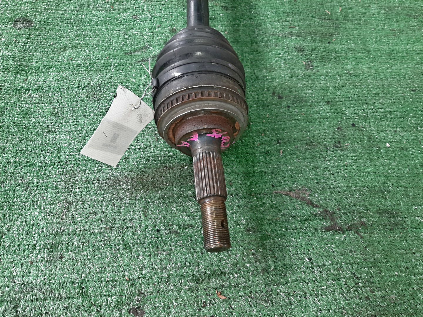 Привод правый передний TOYOTA HARRIER MCU15W, SXU15W, ACU15W 1MZ-FE, 5S-FE, 2AZ-FE 2 ракурс