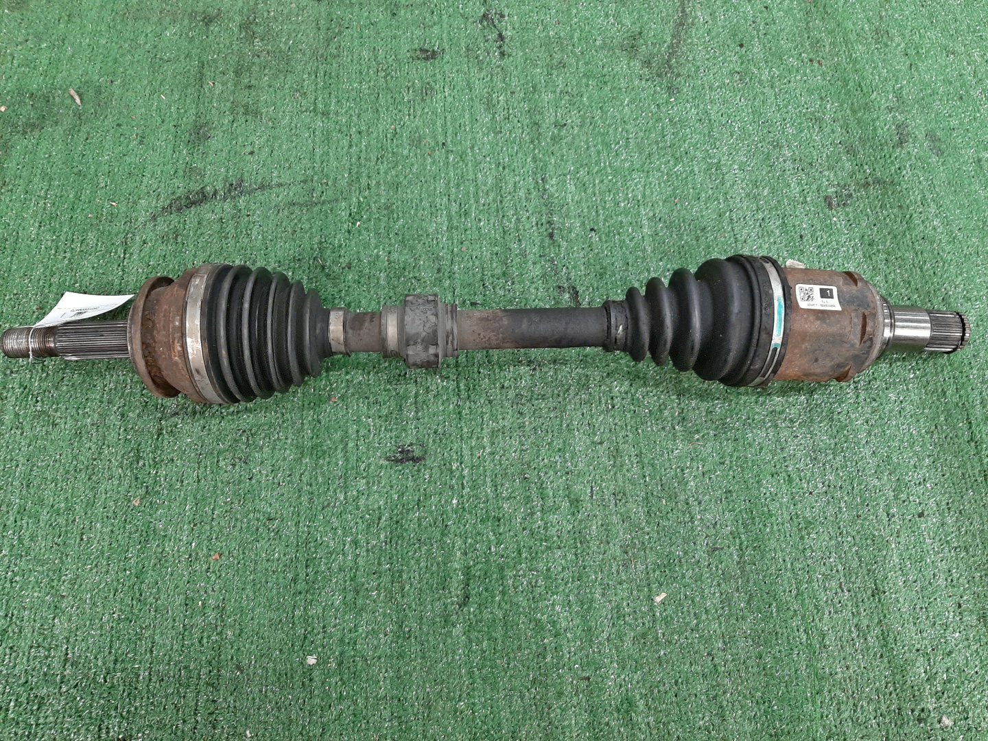 Привод левый передний  TOYOTA ESTIMA, RAV4, ALPHARD, VANGUARD, VELLFIRE ACR50W, ACR55W, ACA31W, ACA33W, ACA36W, ANH25W, ANH20W, ACA38W 2AZ-FE 1 ракурс