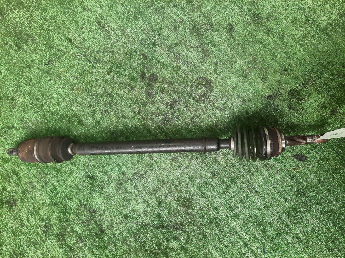 Привод правый передний NISSAN SUNNY FB14 GA15DE 1 ракурс