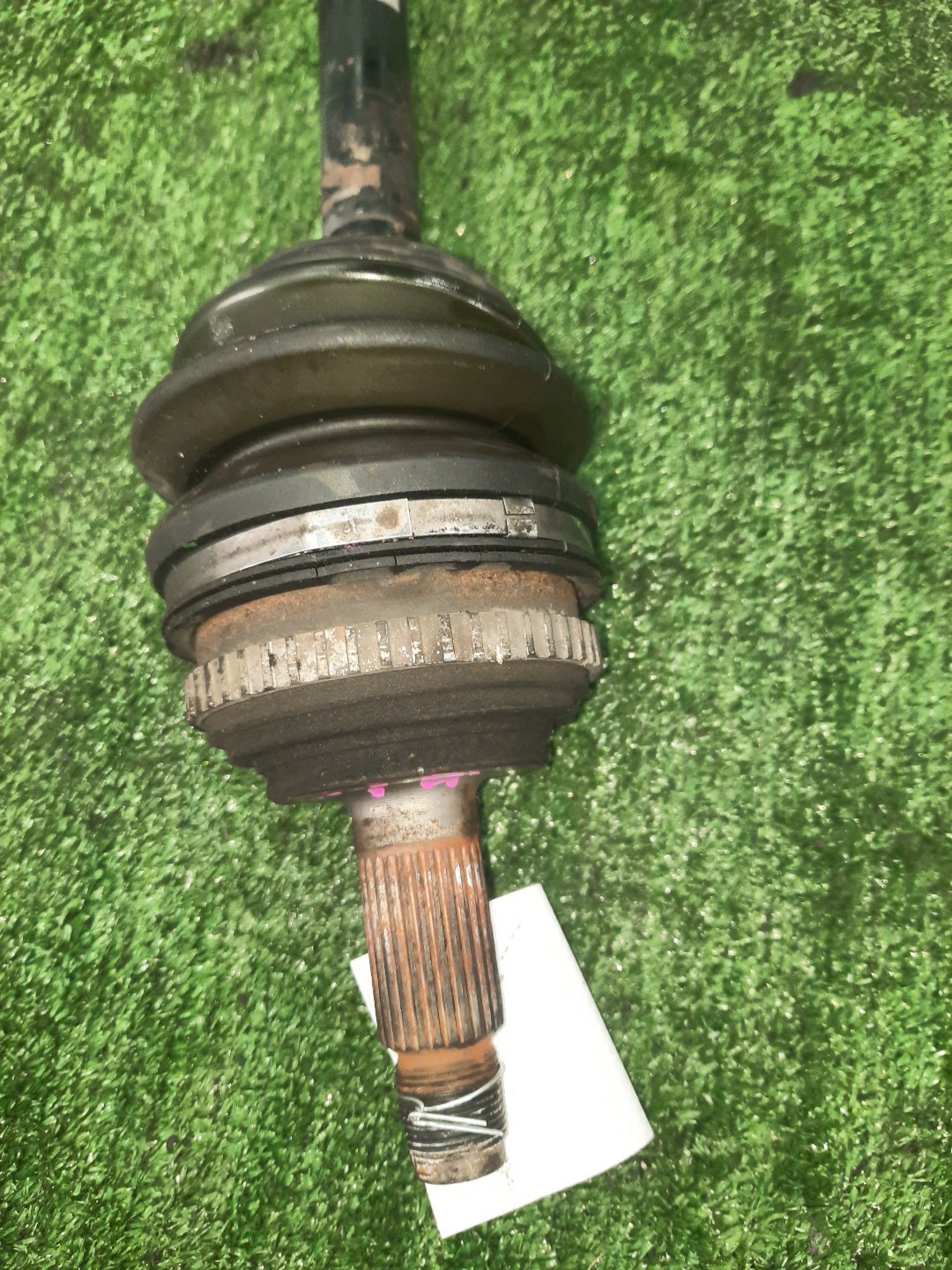Привод левый передний HONDA ACCORD, TORNEO CL3, CF4, CF6, CF3 F20B, F23A, F18B 2 ракурс