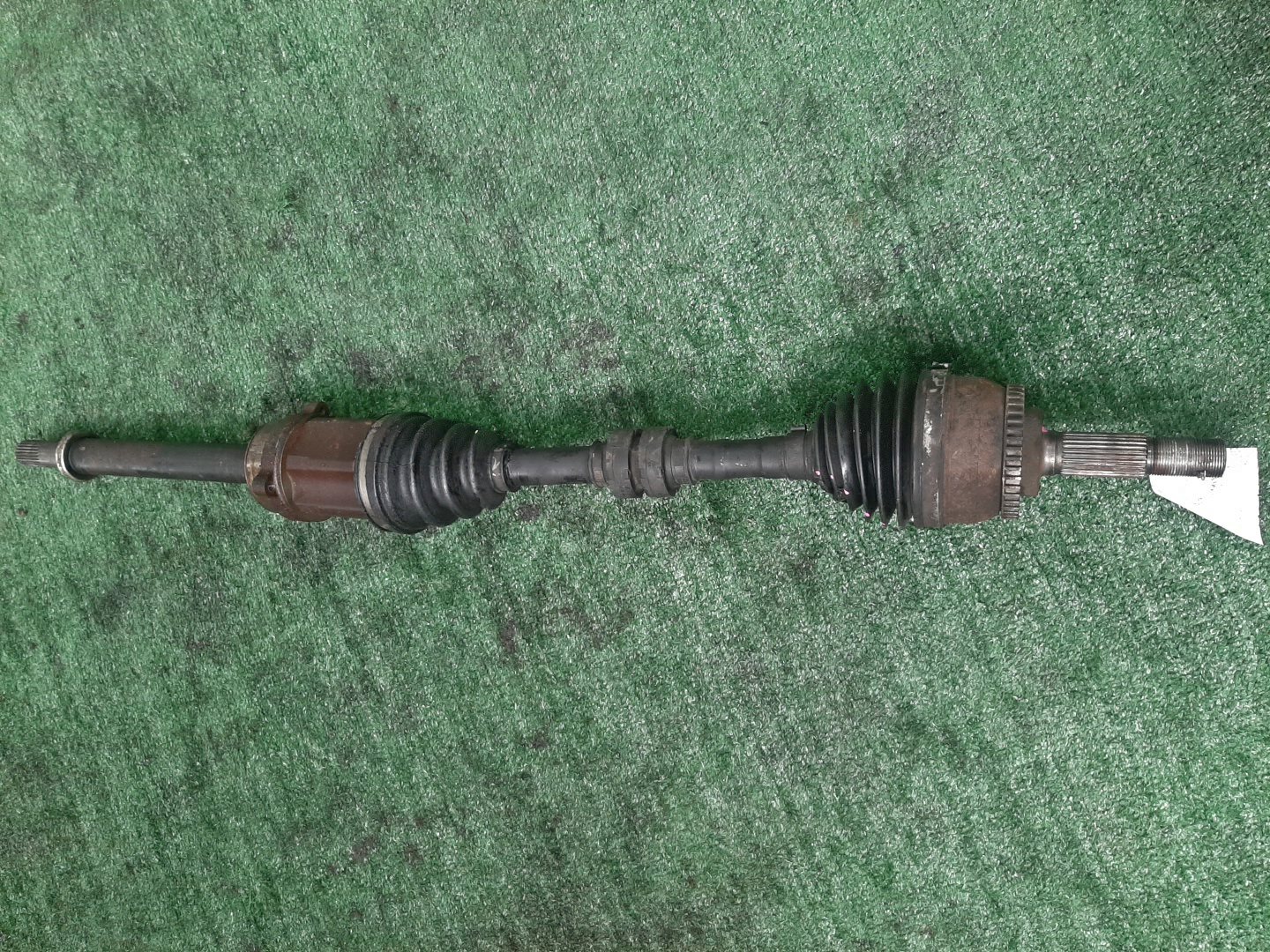 Привод правый передний NISSAN PRIMERA TP12, RP12, WTP12 QR20DE, QR25DD 1 ракурс