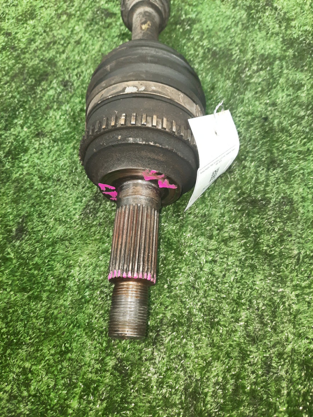 Привод правый передний MAZDA TRIBUTE EP3W L3-DE 2 ракурс Привод правый передний MAZDA TRIBUTE EP3W L3-DE 2 ракурс