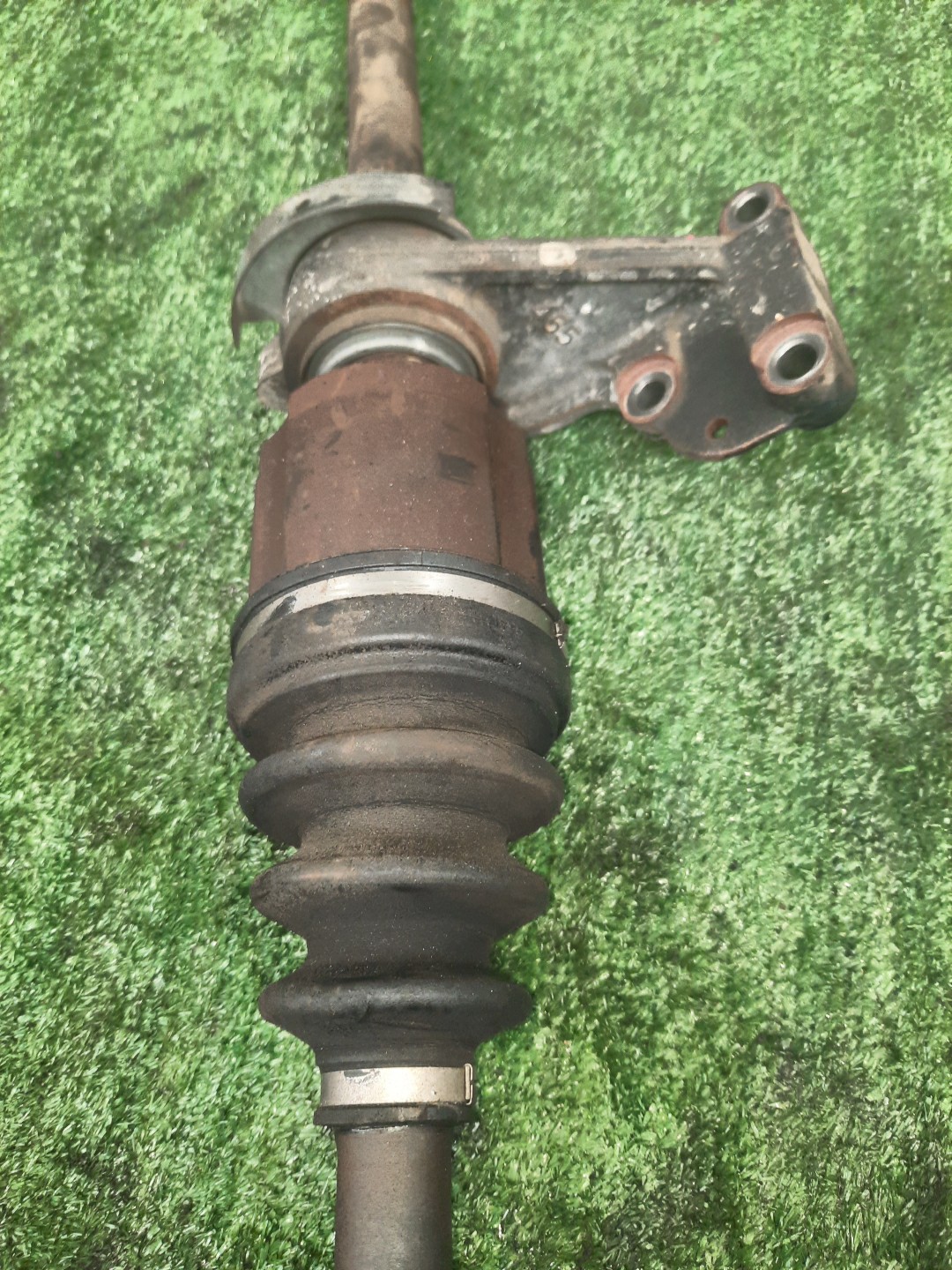 Привод правый передний MAZDA TRIBUTE EP3W L3-DE 3 ракурс Привод правый передний MAZDA TRIBUTE EP3W L3-DE 3 ракурс