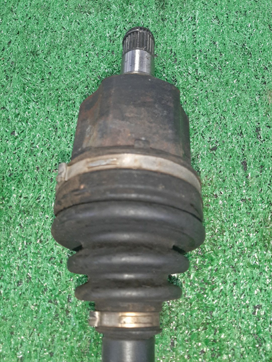 Привод правый передний MITSUBISHI CHARIOT GRANDIS, GRANDIS NA4W 4G69 3 ракурс