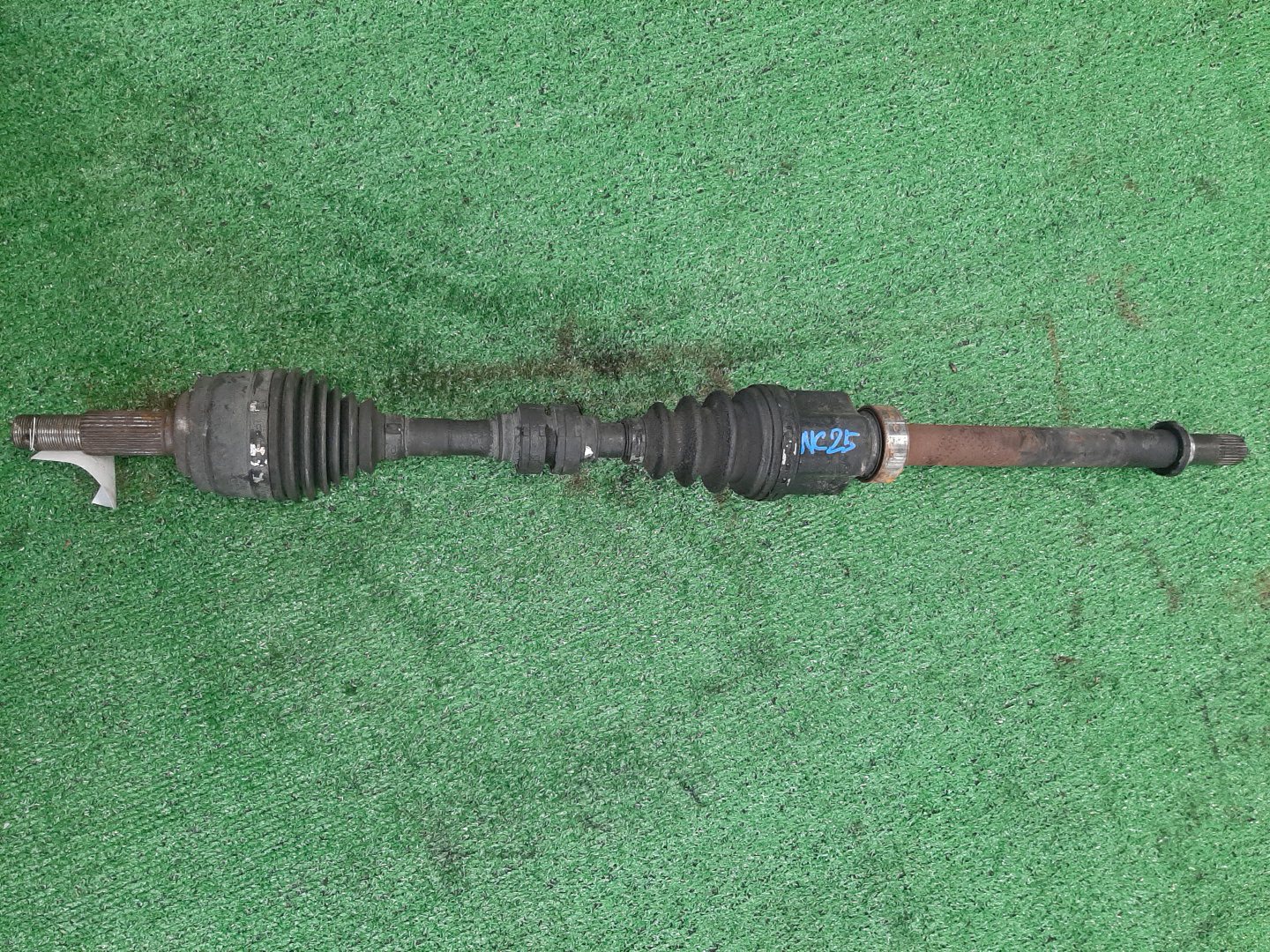 Привод правый передний NISSAN SERENA, LAFESTA CNC25, NC25, NB30 MR20DE 1 ракурс