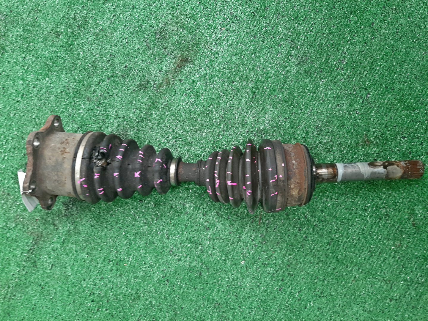 Привод правый передний TOYOTA DYNA, HIACE, TOYOACE, HIACE REGIUS, REGIUSACE KDY281, KDY271, KDY270, TRY281, KDY290, LY270, LY290, LY151, LY161, LY162, RZY281, KDY280, LY152, LY280, LH117G, LH188K, LH129V, KZH138V, KZH106G, LH107G, LH119V, LH186, KZH1 Привод правый передний TOYOTA DYNA, HIACE, TOYOACE, HIACE REGIUS, REGIUSACE KDY281, KDY271, KDY270, TRY281, KDY290, LY270, LY290, LY151, LY161, LY162, RZY281, KDY280, LY152, LY280, LH117G, LH188K, LH129V, KZH138V, KZH106G, LH107G, LH119V, LH186, KZH1
