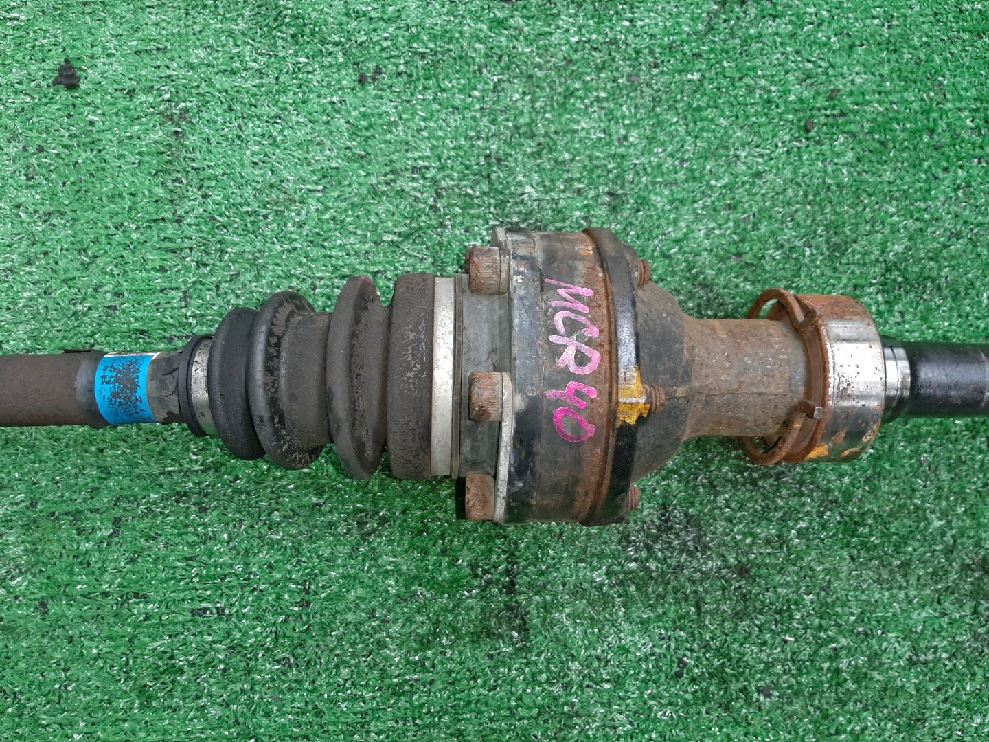 Привод правый передний TOYOTA ESTIMA MCR40W 1MZ-FE 3 ракурс