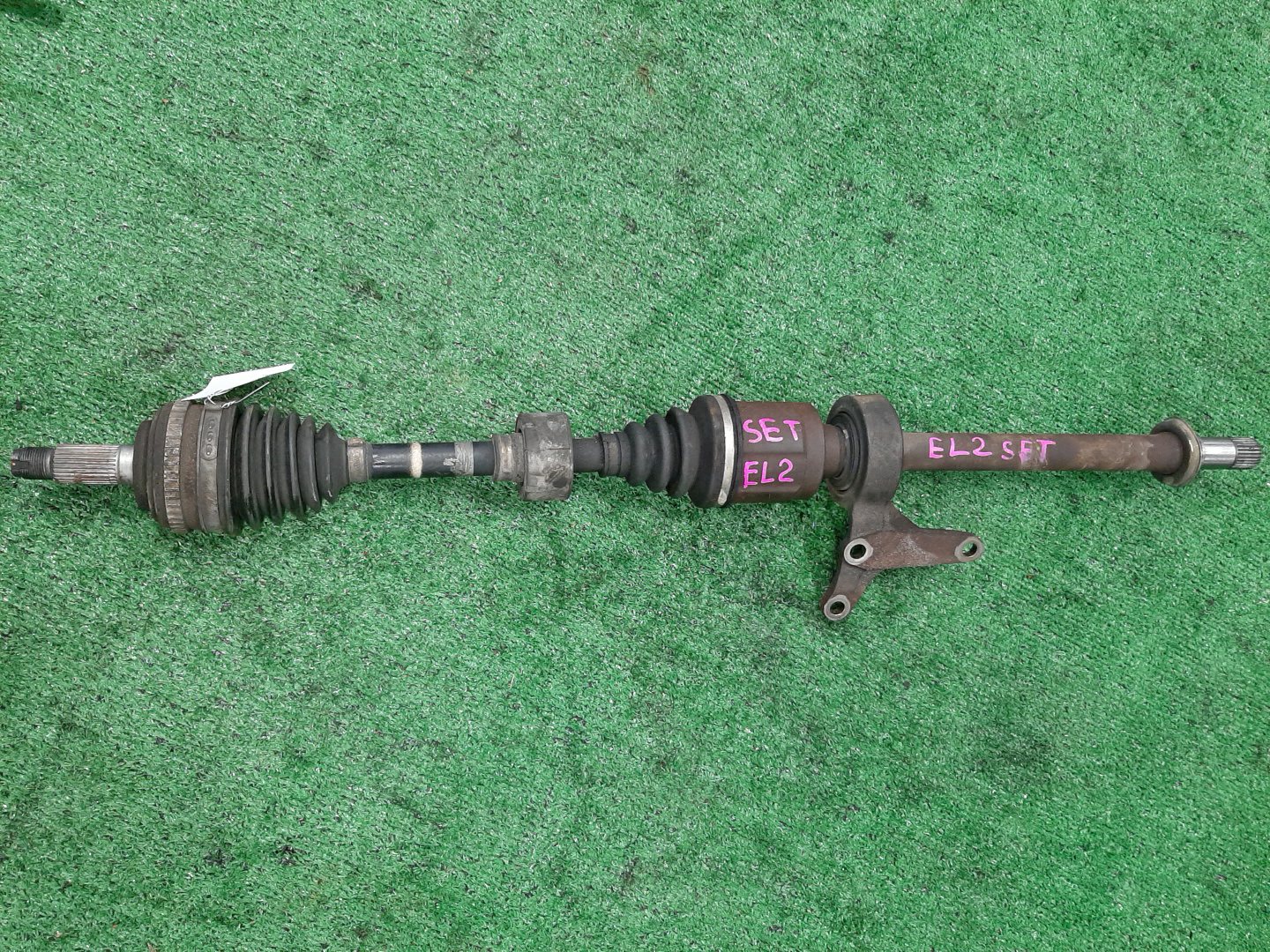 Привод левый передний HONDA CIVIC, DOMANI, INTEGRA, ORTHIA, CIVIC FERIO EK4, MA5, DC2, DB8, EL2, EL3, EL1 B16A, B18B, B18C, B20B 1 ракурс