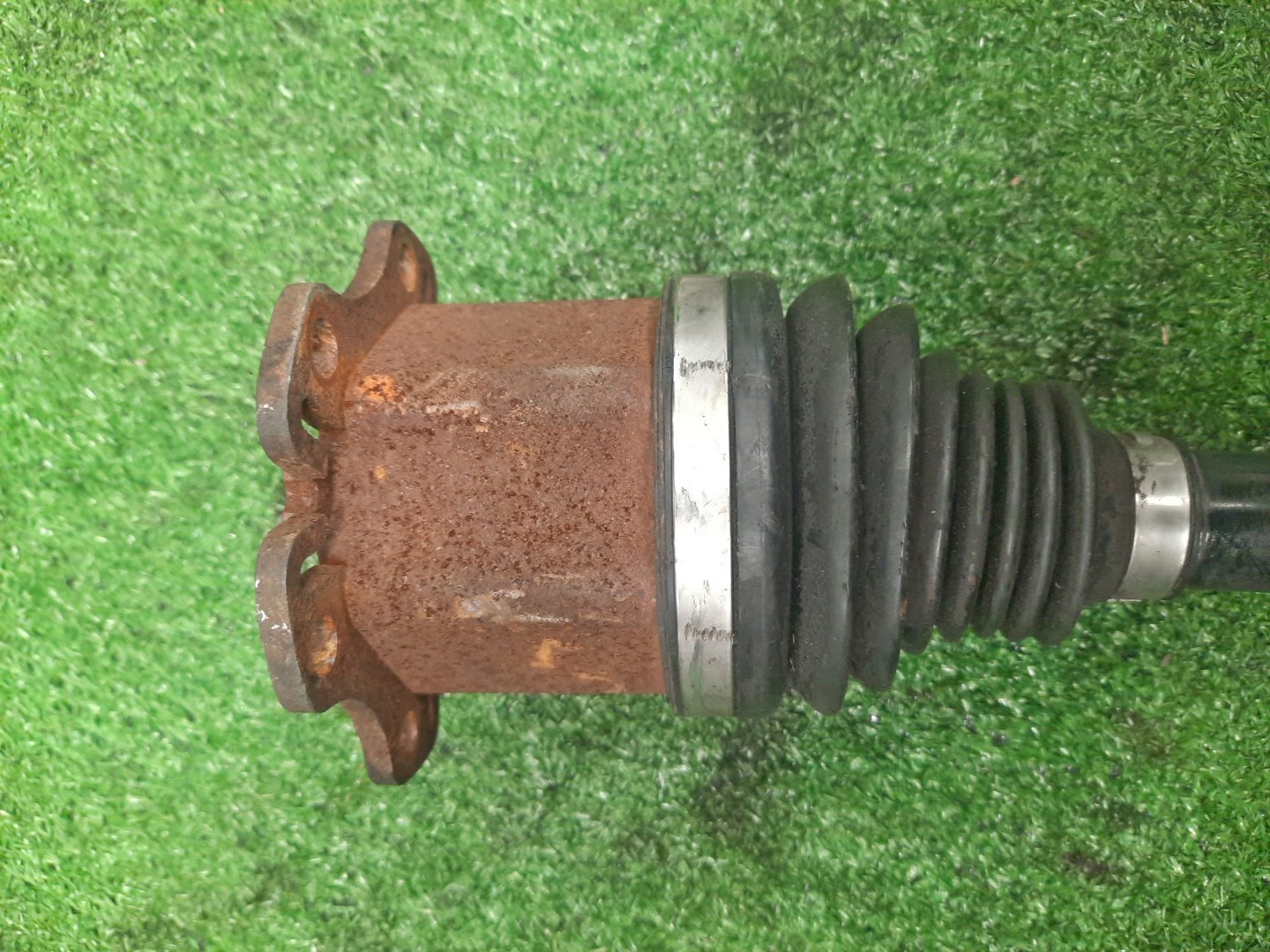 Привод правый передний BENTLEY FLYING SPUR 3W2 BWRA 3W0407272E 3 ракурс