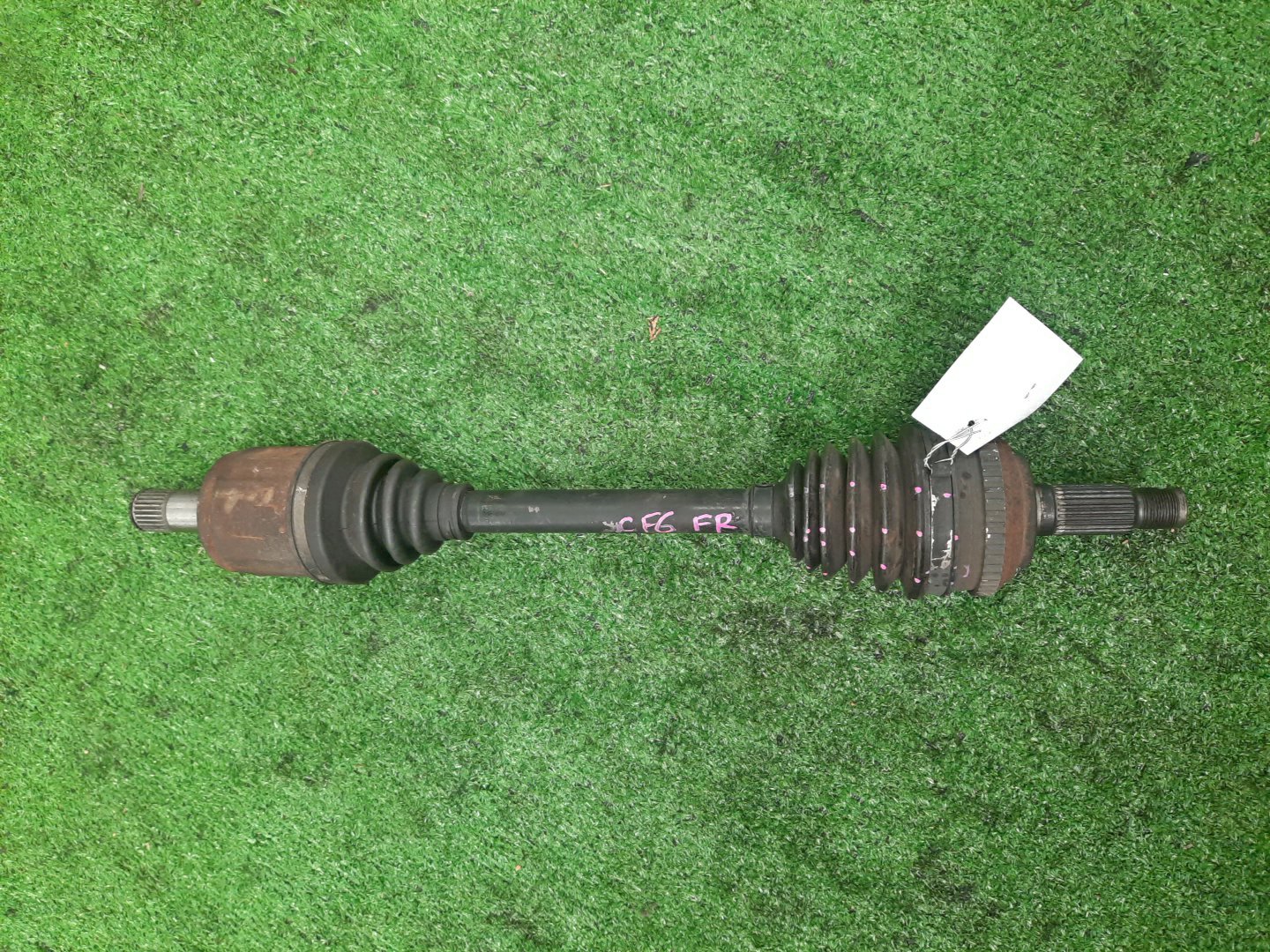 Привод правый передний HONDA ACCORD, TORNEO CL3, CF4, CF6, CF3 F20B, F23A, F18B 1 ракурс