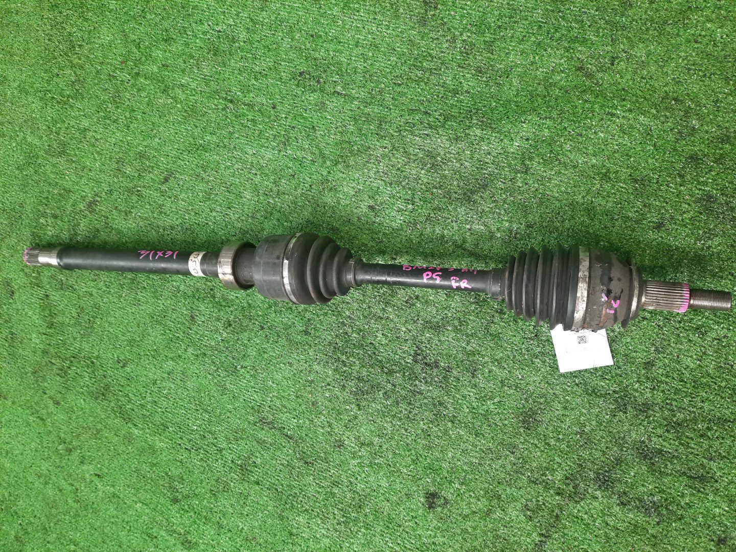 Привод правый передний MAZDA AXELA BM2FS SH-VPTR 1 ракурс