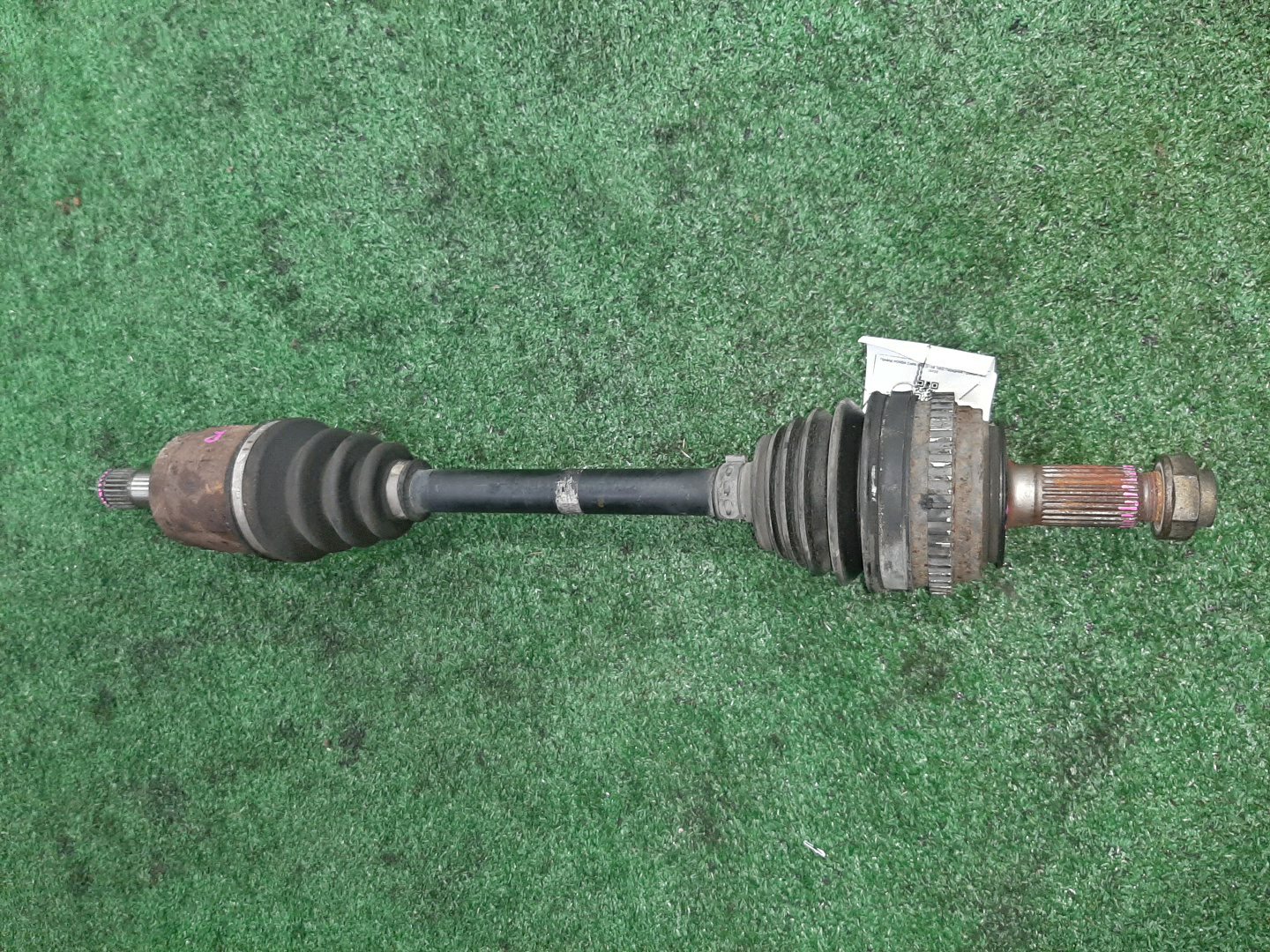 Привод правый передний HONDA CAPA GA4 D15B 1 ракурс