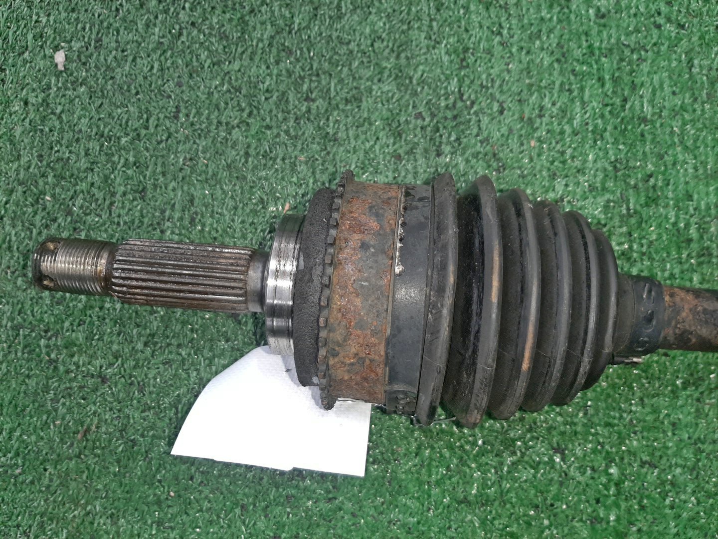 Привод левый передний MITSUBISHI PAJERO IO H76W, H66W, H67W, H77W 4G93, 4G93T, 4G94 3 ракурс