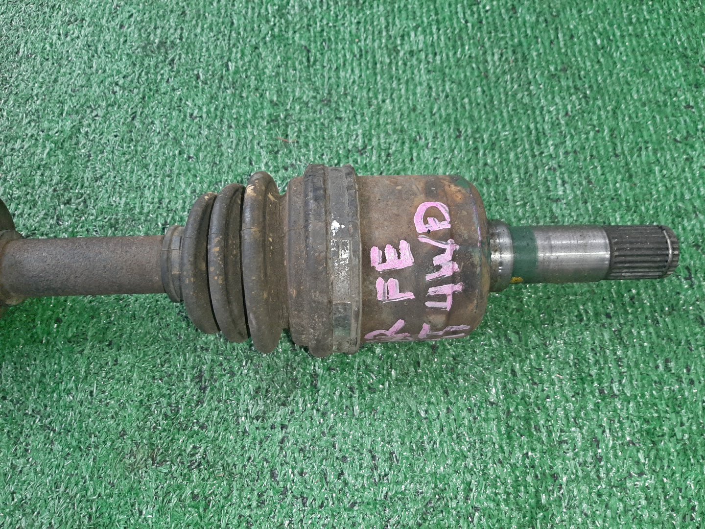 Привод правый передний MAZDA BONGO, BONGO BRAWNY SSE8R, SE28M, SE88M, SS28H, SSF8R, SS88M, SS28R, SS88R, SD29M, SD2AM, SD59M, SR2AM, SD5AM, SR5AM FE, R2, F8, RF-T, WL 2 ракурс