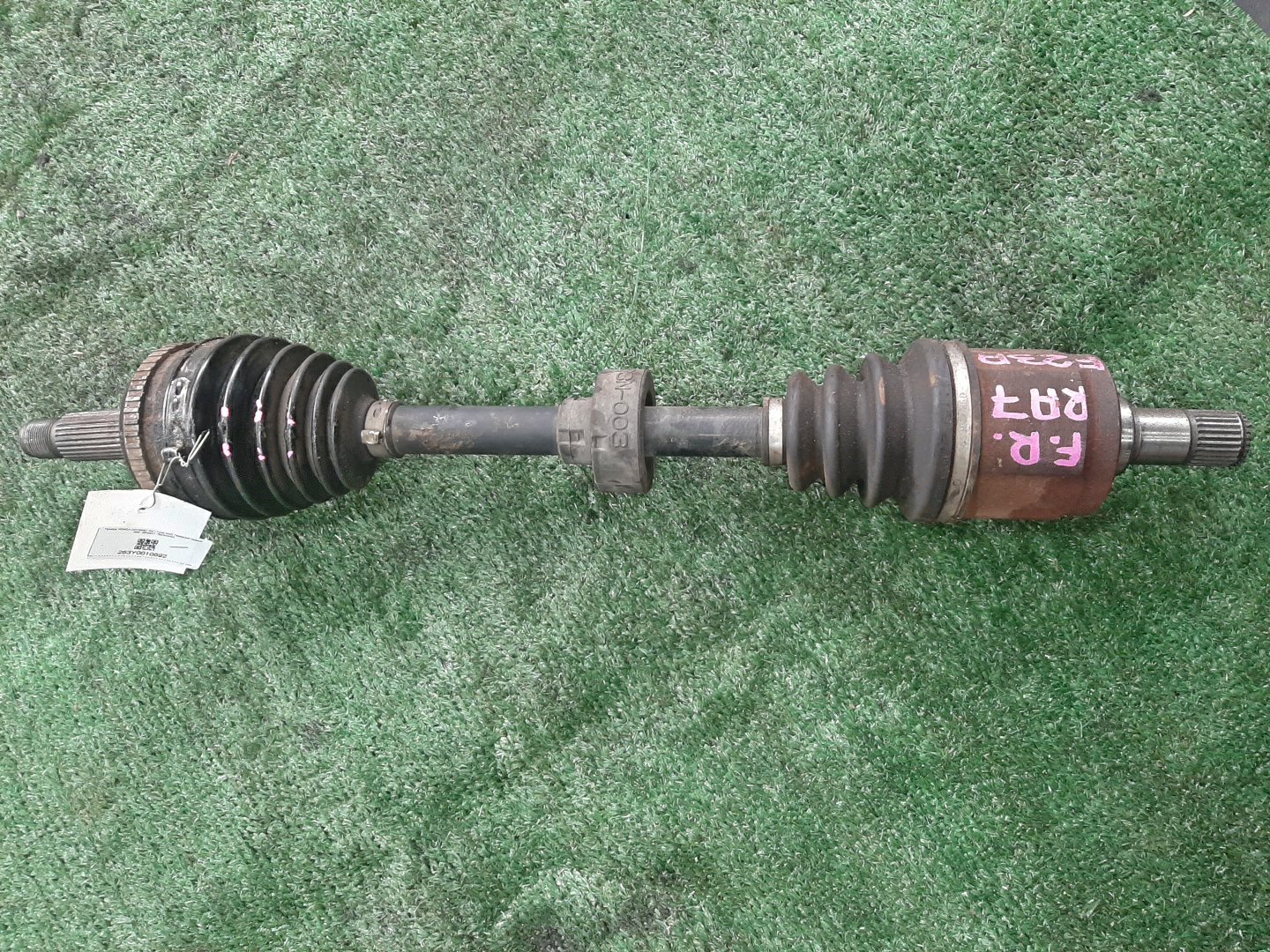 Привод правый передний HONDA ODYSSEY RA6, RA7 F23A 1 ракурс Привод правый передний HONDA ODYSSEY RA6, RA7 F23A 1 ракурс