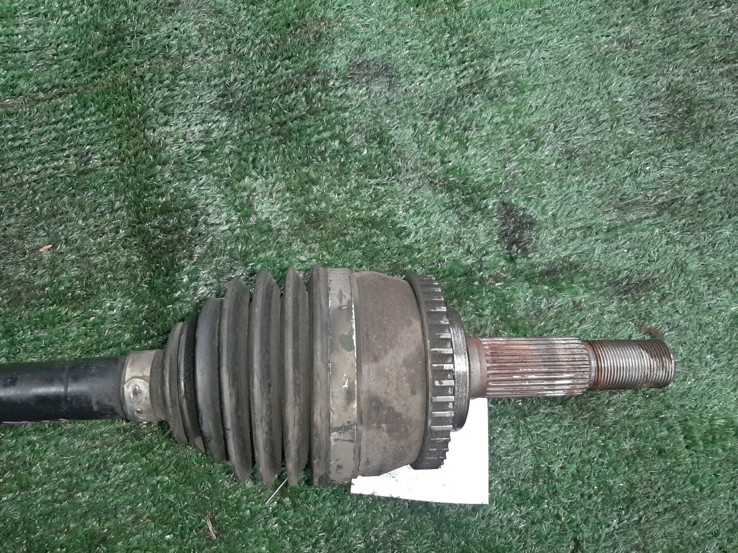 Привод правый передний NISSAN BLUEBIRD, PRIMERA QU14, QP11, WQP11 QG18DE, QG18DD 3 ракурс