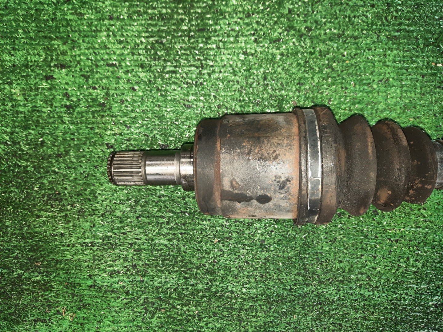 Привод правый передний HONDA CAPA GA4 D15B 3 ракурс