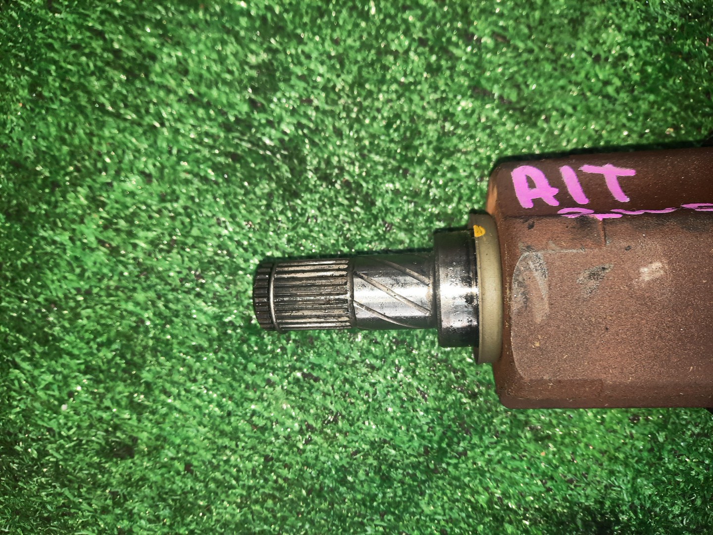 Привод левый передний NISSAN AVENIR, LIBERTY, PRIMERA, SERENA W11, RW11, RM12, HP12, TNC24, TC24, RC24 QR20DE, SR20VE, QR25DE 3 ракурс