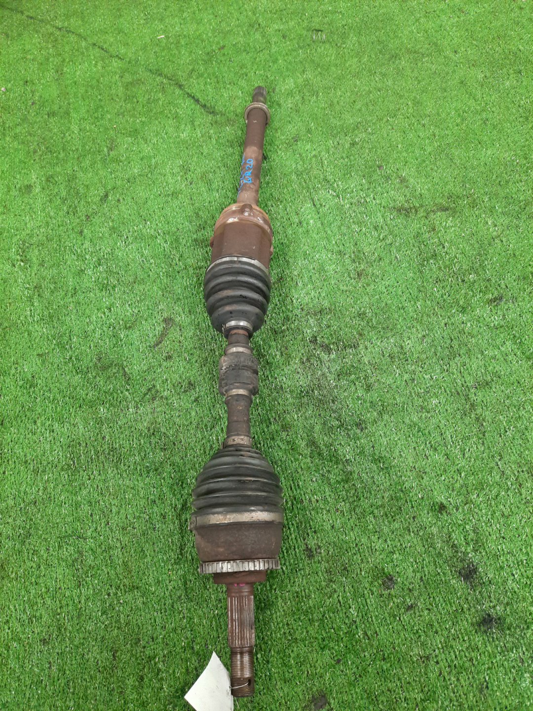 Привод правый передний  NISSAN SERENA TC24 QR20DE 1 ракурс