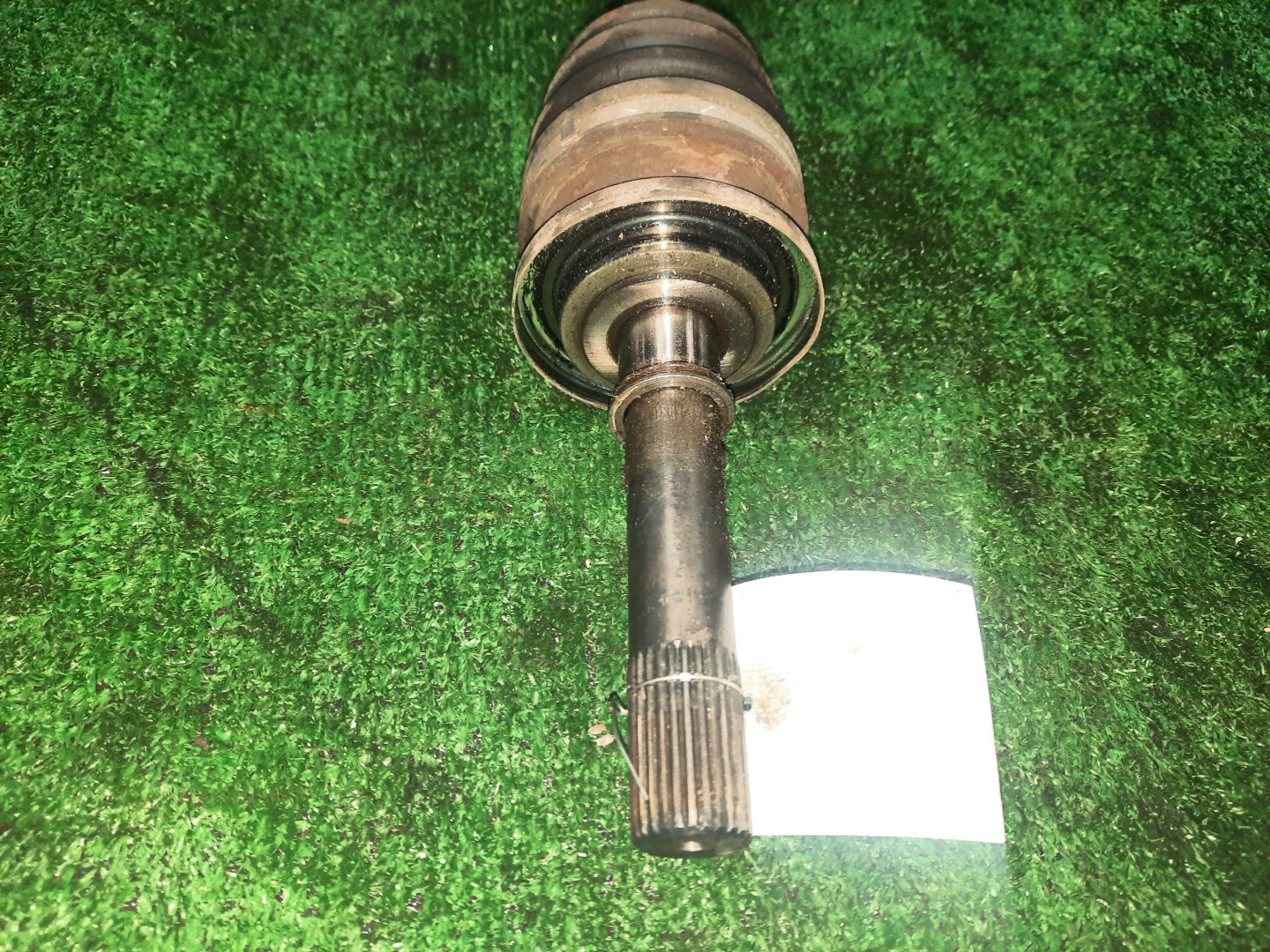 Привод левый передний MAZDA BONGO, BONGO BRAWNY SSE8R, SE28M, SE88M, SS28H, SSF8R, SS88M, SS28R, SS88R, SD29M, SD2AM, SD59M, SR2AM, SD5AM, SR5AM FE, R2, F8, RF-T, WL 2 ракурс