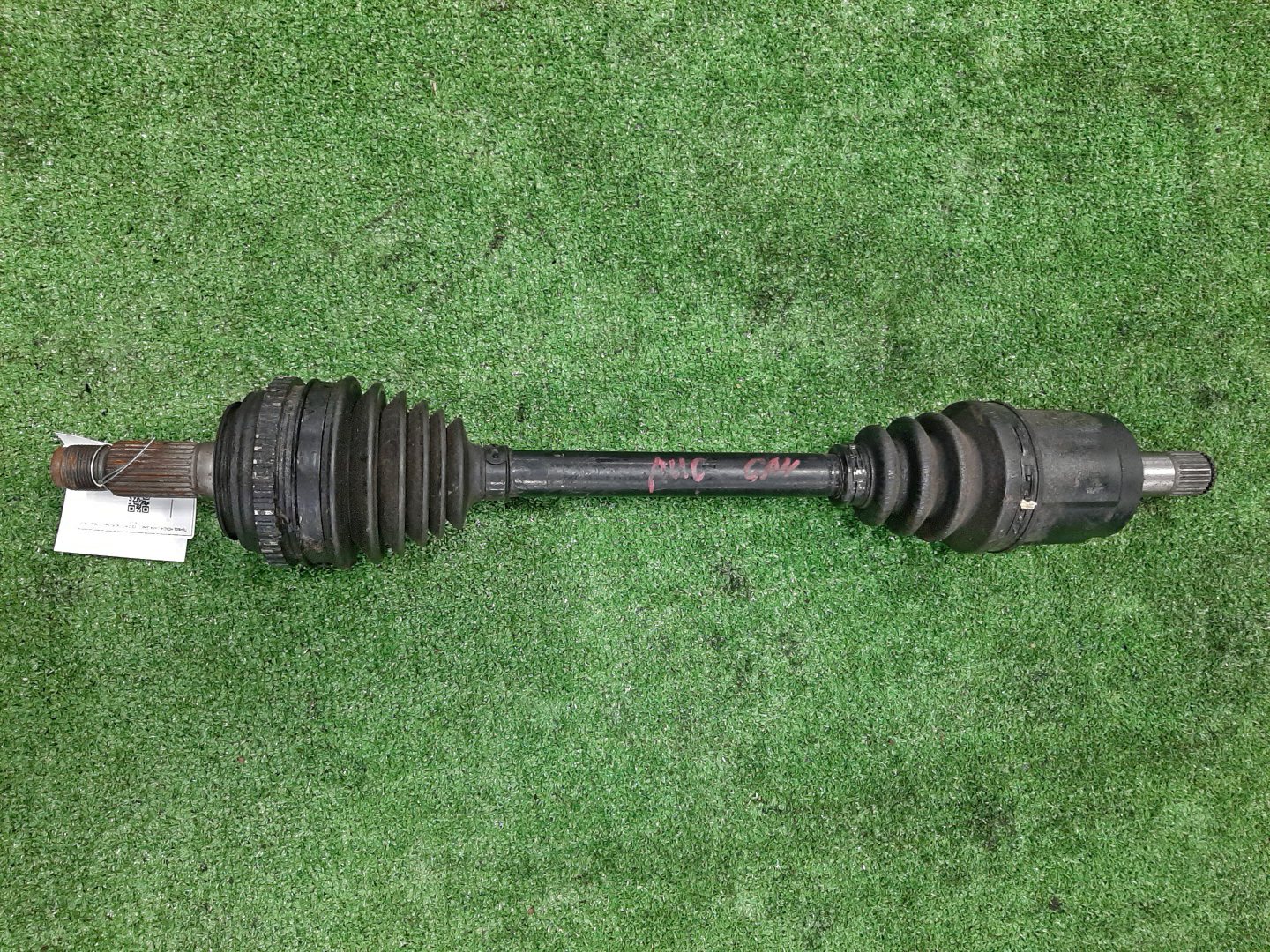 Привод правый передний HONDA CAPA GA4 D15B 1 ракурс