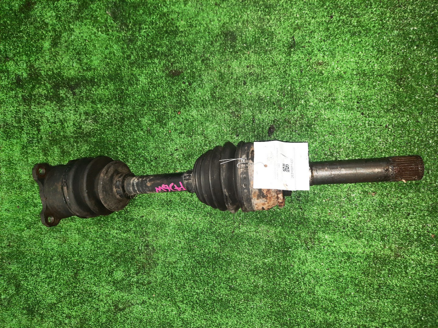 Привод правый передний MITSUBISHI PAJERO, DELICA V26W, V43W, V46W, V21W, V23W, PD6W, PD4W, PD8W, PE8W, PF6W, PF8W 4M40T, 6G72, 4G64 1 ракурс