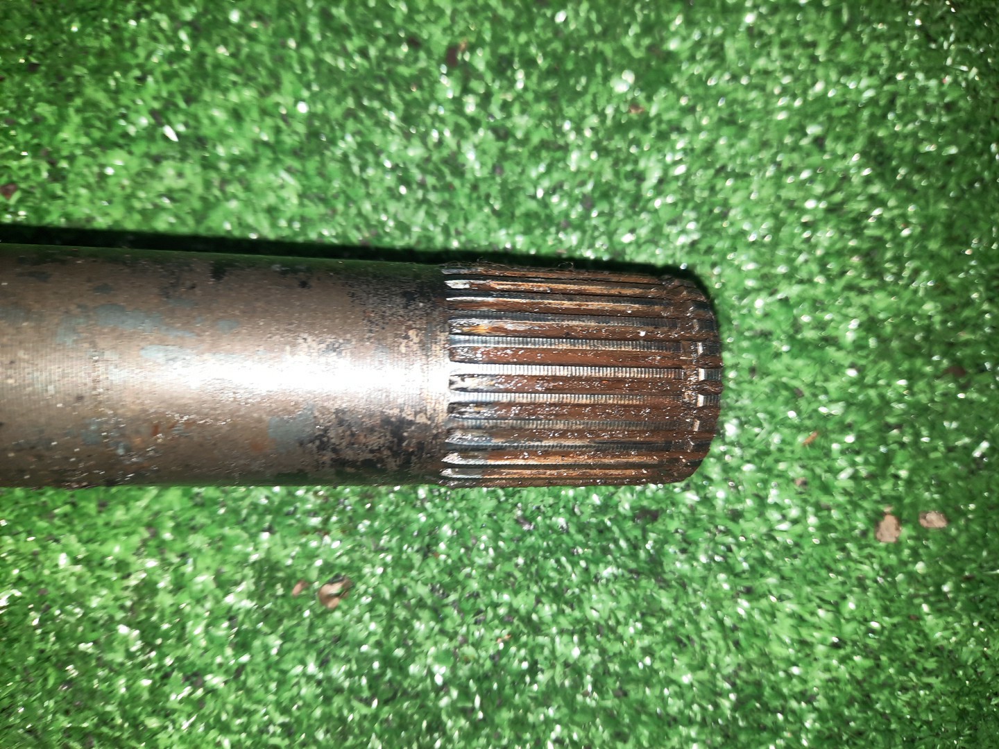 Привод правый передний MITSUBISHI PAJERO, DELICA V26W, V43W, V46W, V21W, V23W, PD6W, PD4W, PD8W, PE8W, PF6W, PF8W 4M40T, 6G72, 4G64 2 ракурс