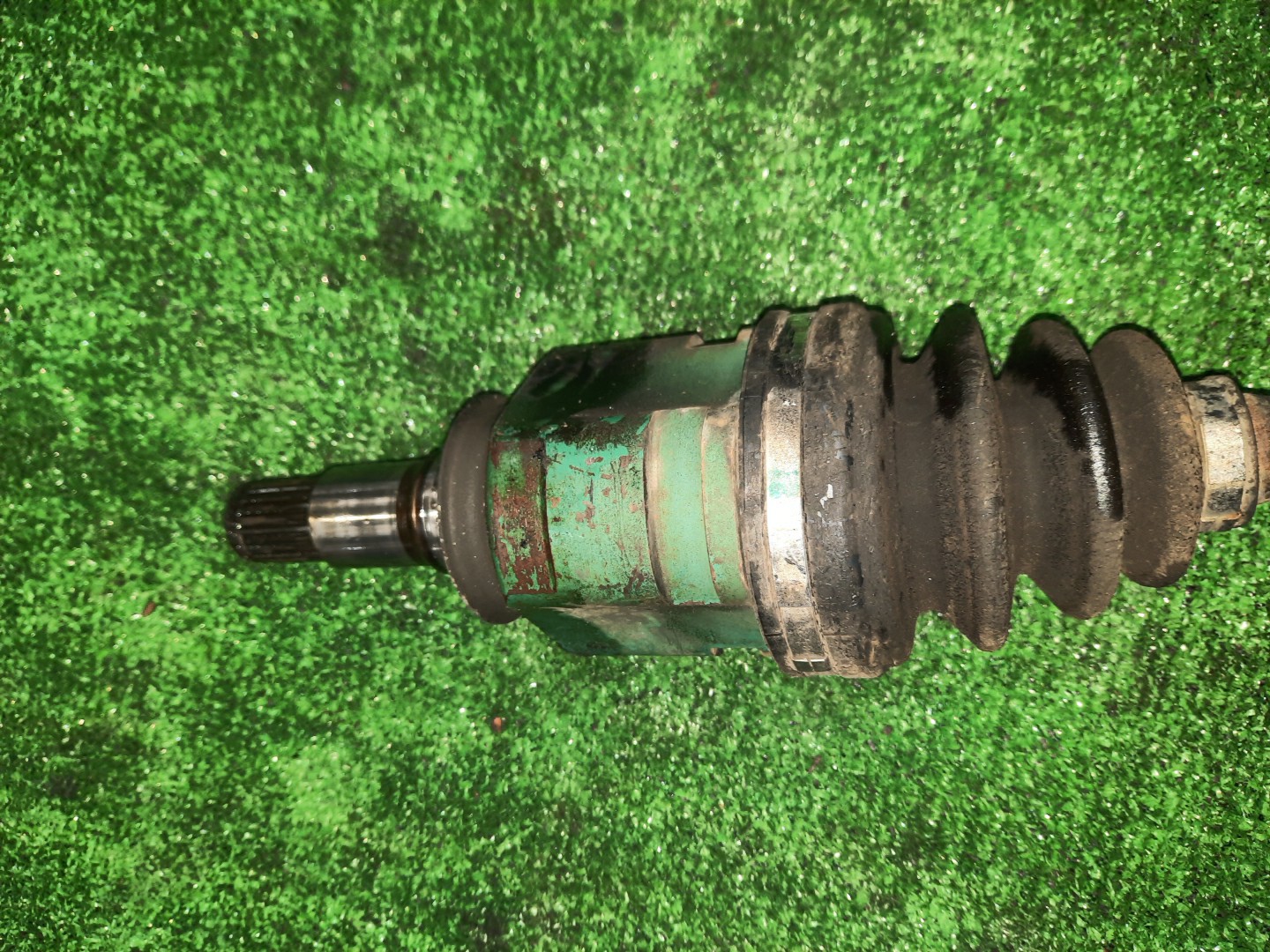 Привод левый передний TOYOTA PROGRES JCG15 1JZ-FSE 3 ракурс