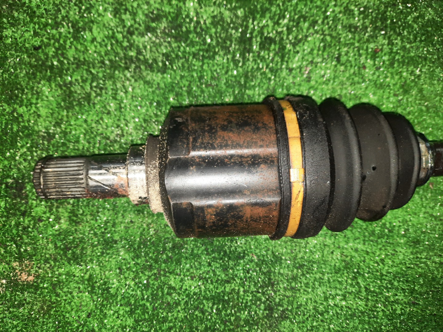 Привод левый передний MITSUBISHI ASX, DELICA, GALANT, LANCER, RVR, OUTLANDER, DELICA D5, GALANT FORTIS GA2W, CV5W, CY4A, CW4W, CW5W, CX4A 4B11, 4B12 3 ракурс